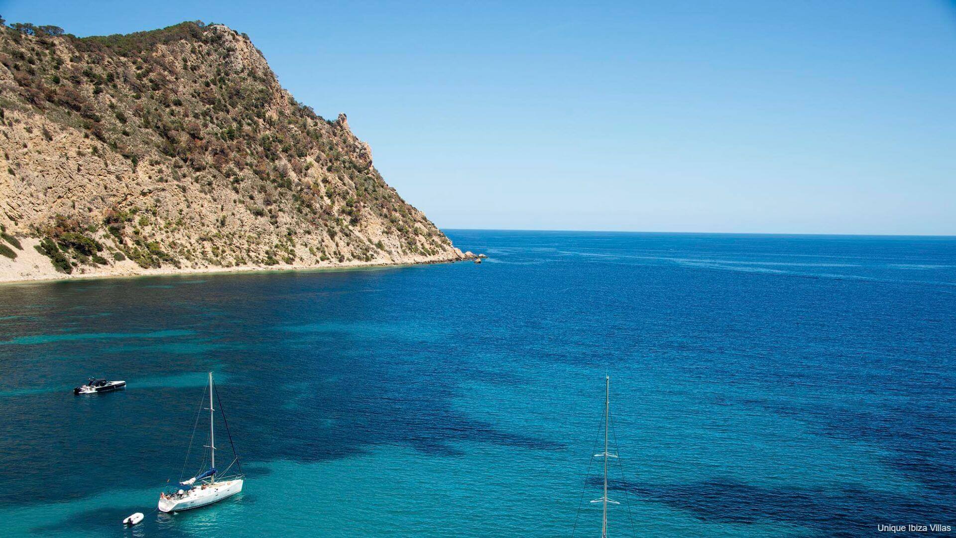 VILLA LUNABLANCA - 5 Bedrooms - Amante Ibiza/Cala Llonga