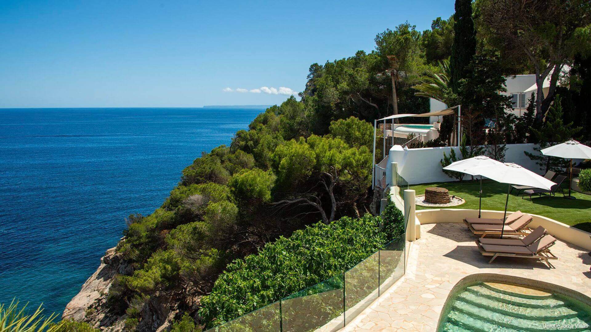VILLA LUNABLANCA - 5 Bedrooms - Amante Ibiza/Cala Llonga