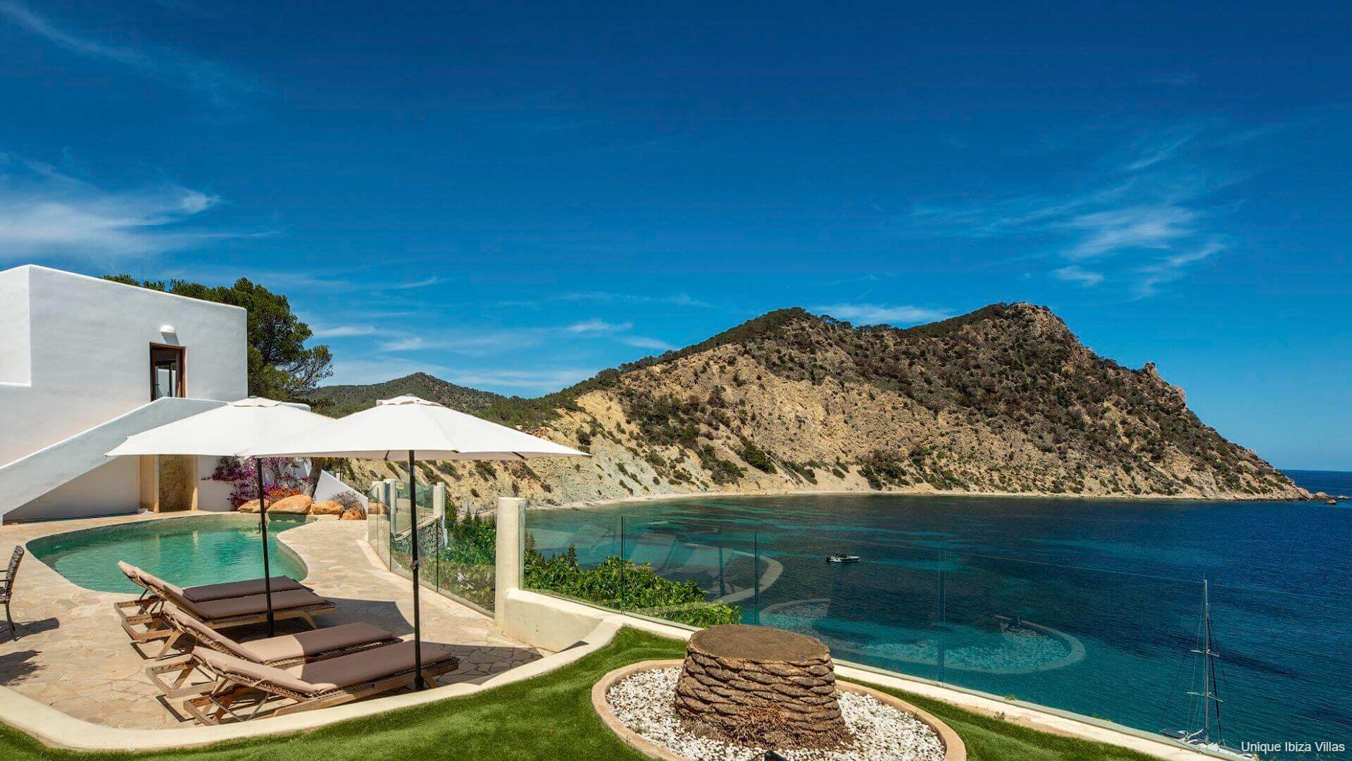 VILLA LUNABLANCA - 5 Bedrooms - Amante Ibiza/Cala Llonga
