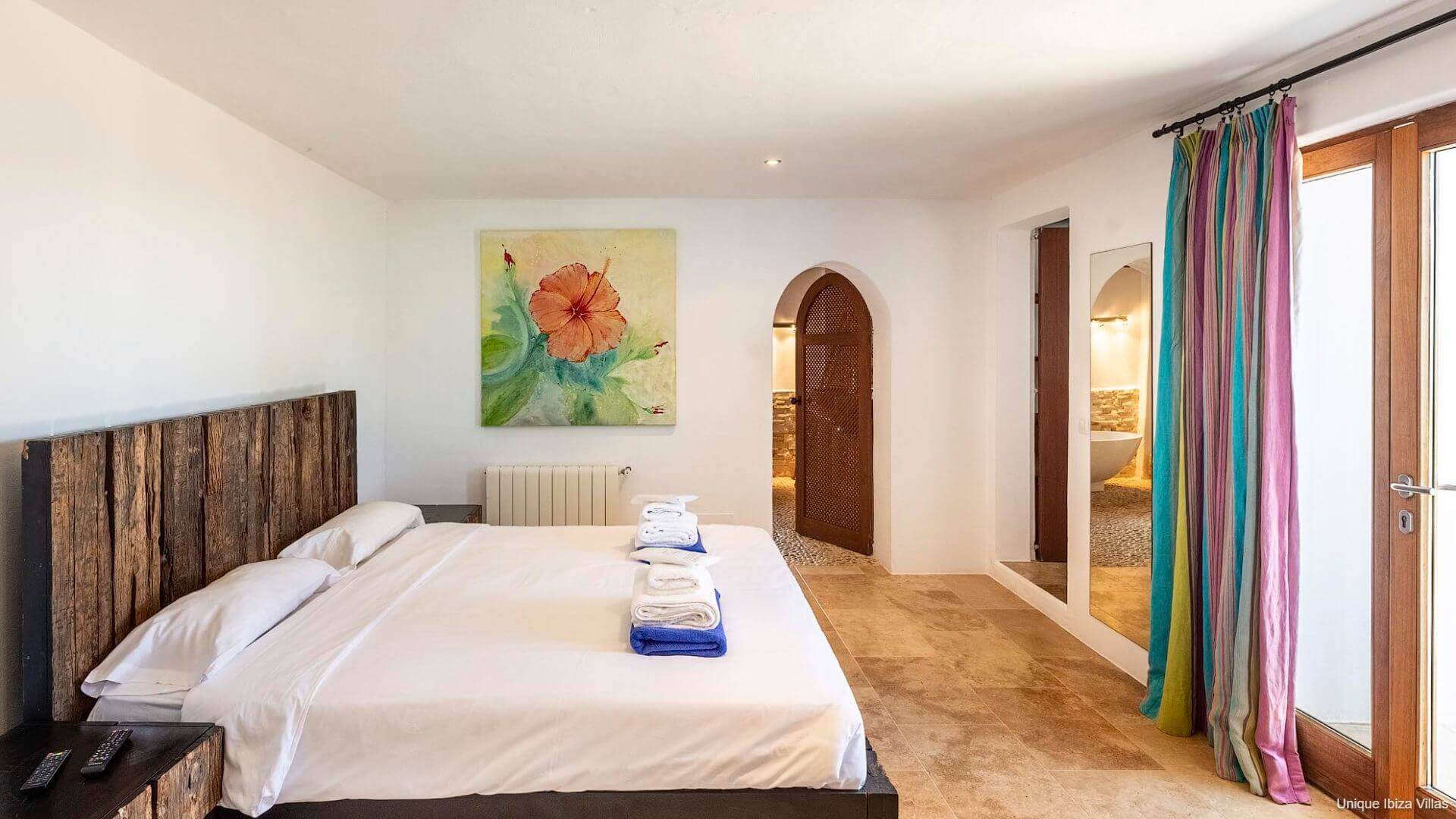 VILLA LUNABLANCA - 5 Bedrooms - Amante Ibiza/Cala Llonga