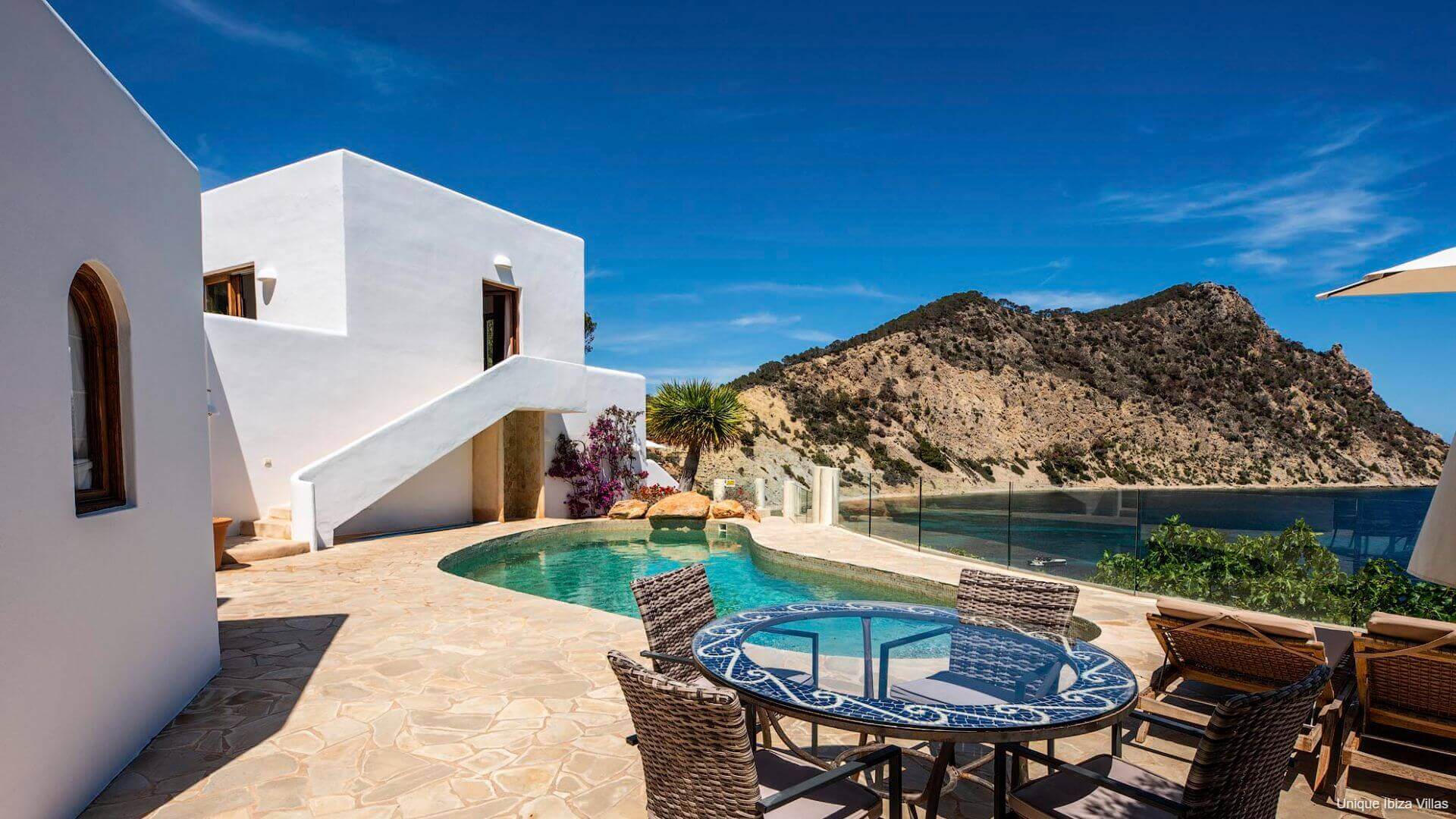 VILLA LUNABLANCA - 5 Bedrooms - Amante Ibiza/Cala Llonga