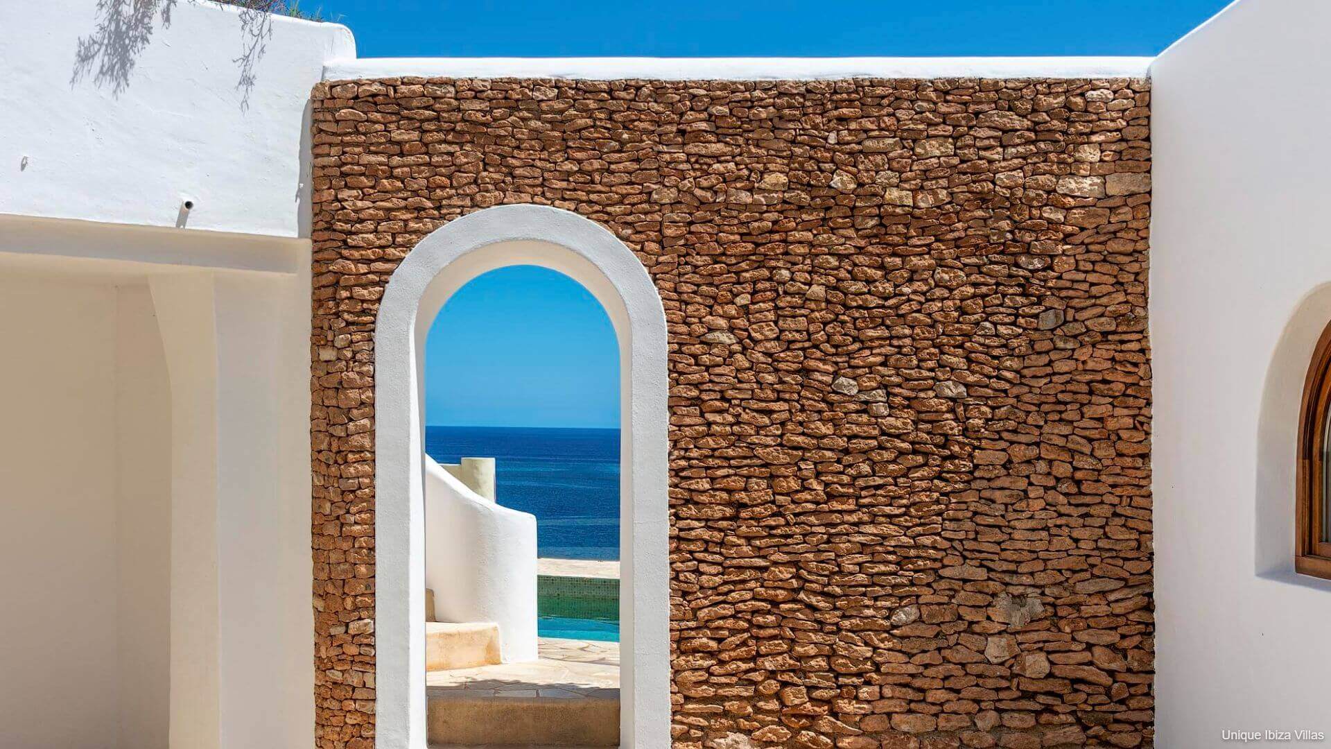 VILLA LUNABLANCA - 5 Bedrooms - Amante Ibiza/Cala Llonga