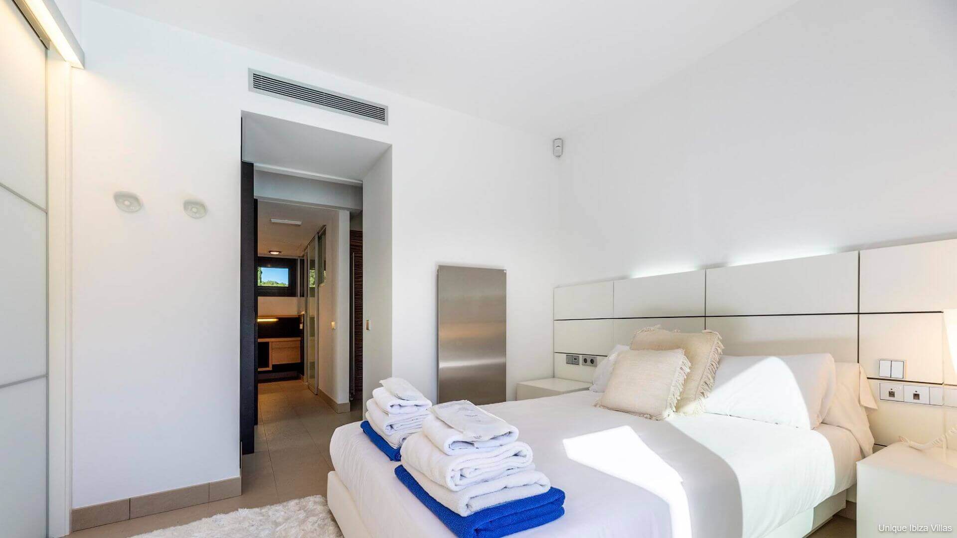 VILLA DARUMA - 5 Bedrooms - Es Canar/Cala Nova/San Carlos