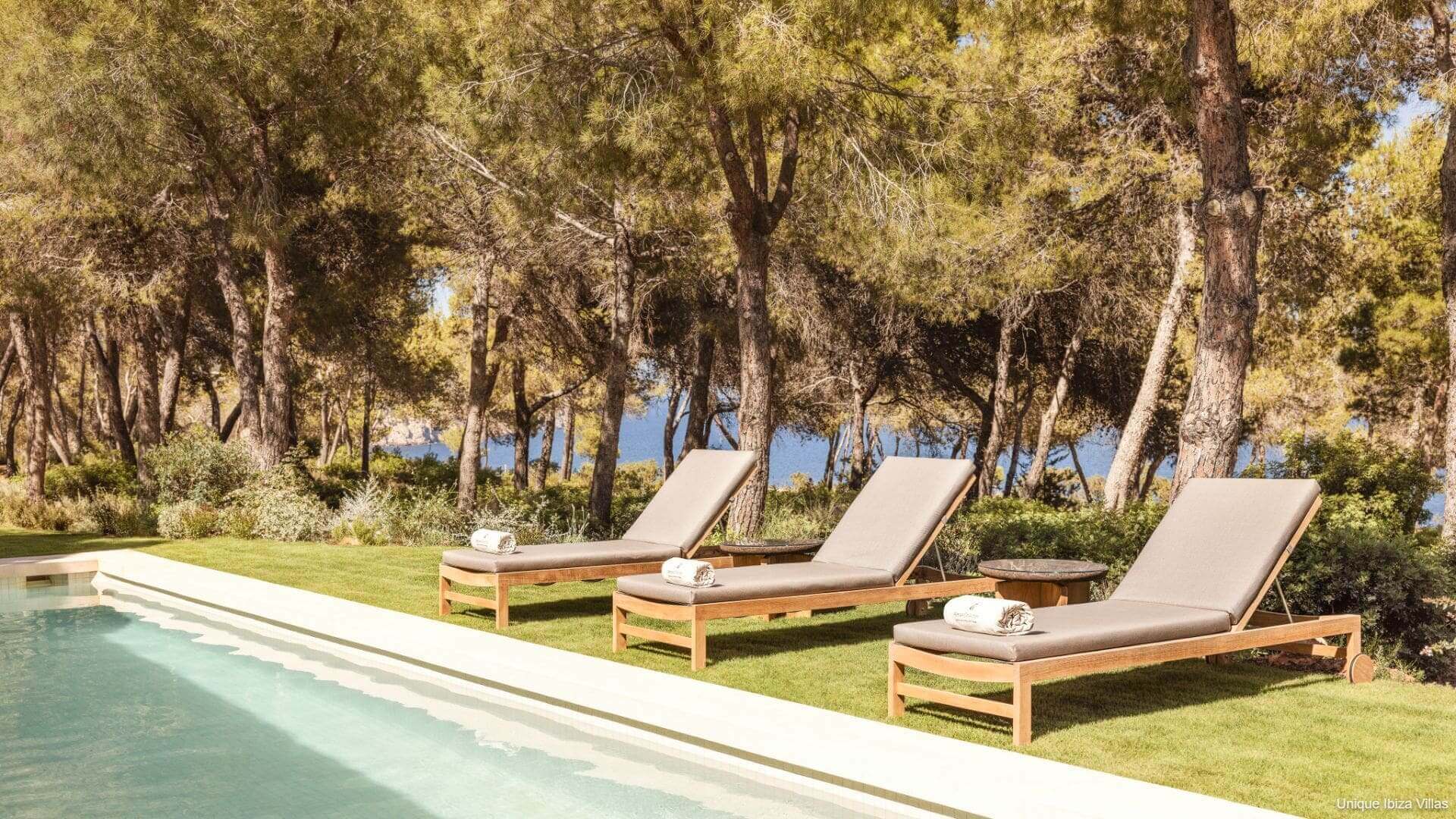 VILLA AUREA - 6 Bedrooms - Aguas Blancas/San Carlos 