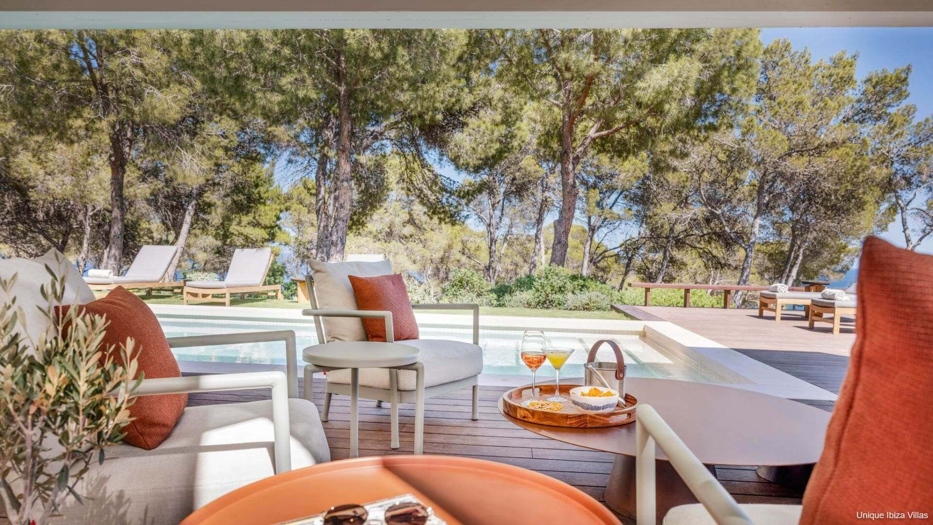 VILLA AUREA - 6 Bedrooms - Aguas Blancas/San Carlos 