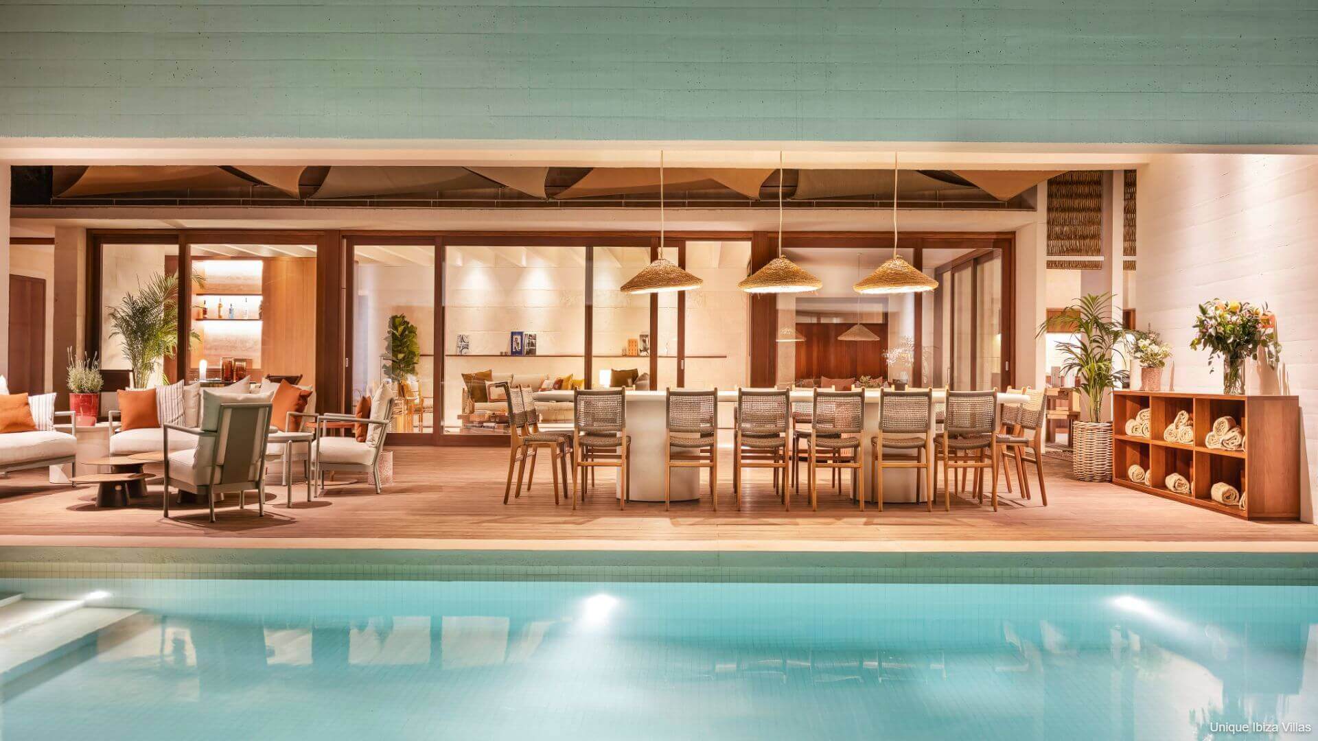 VILLA AUREA - 6 Bedrooms - Aguas Blancas/San Carlos 