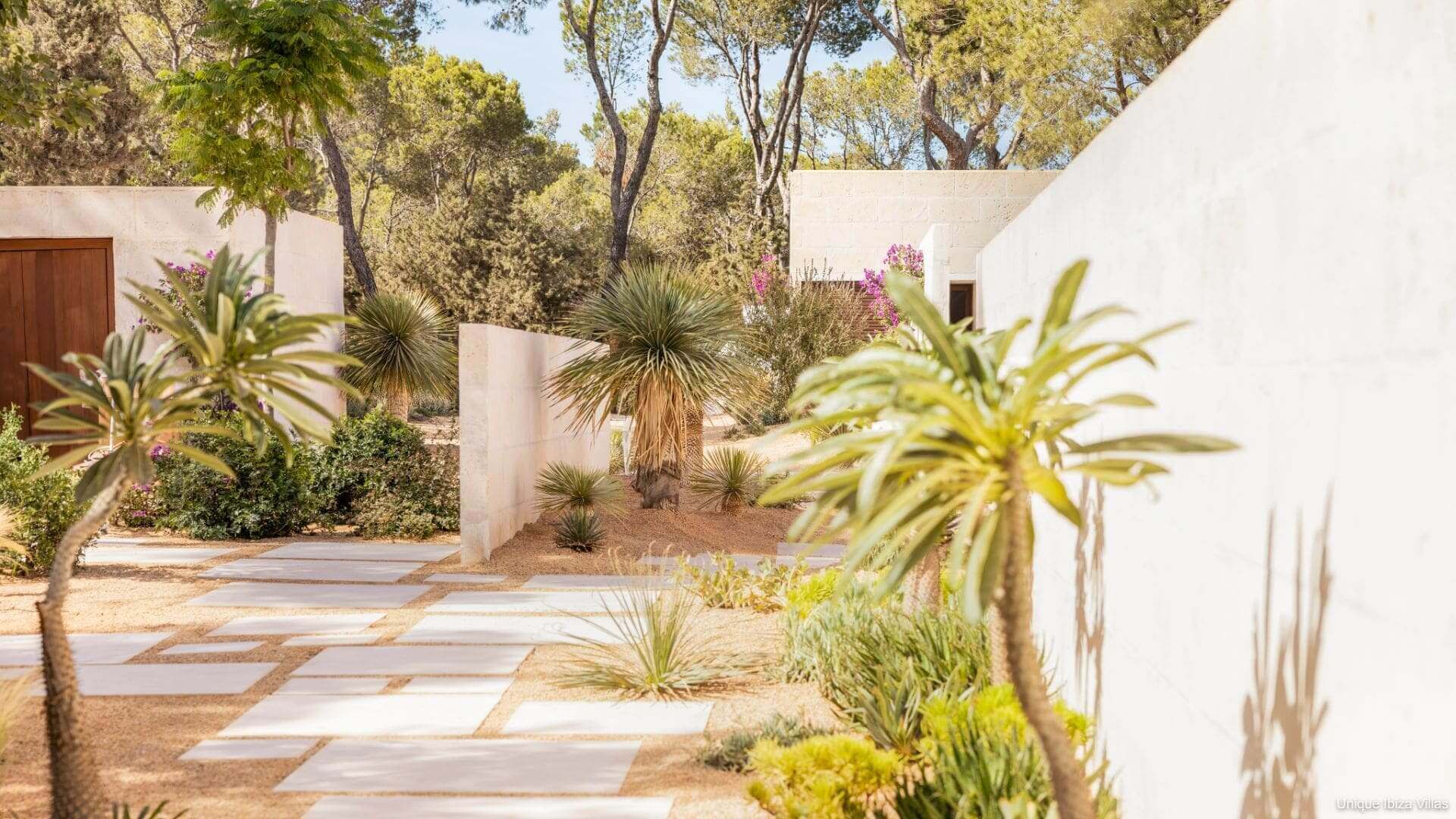 VILLA AUREA - 6 Bedrooms - Aguas Blancas/San Carlos 