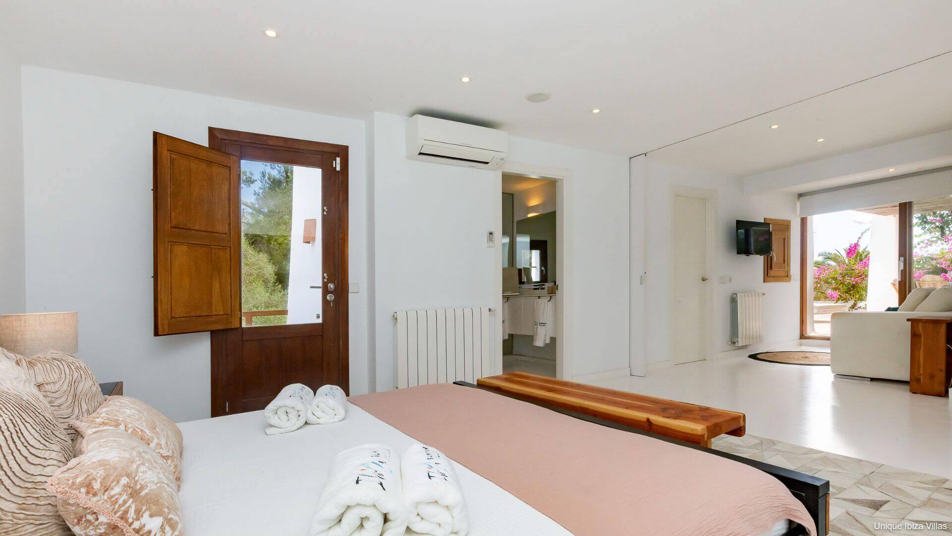 VILLA CAN DIDA - 6 Bedrooms - Near Jesus/Ibiza Town