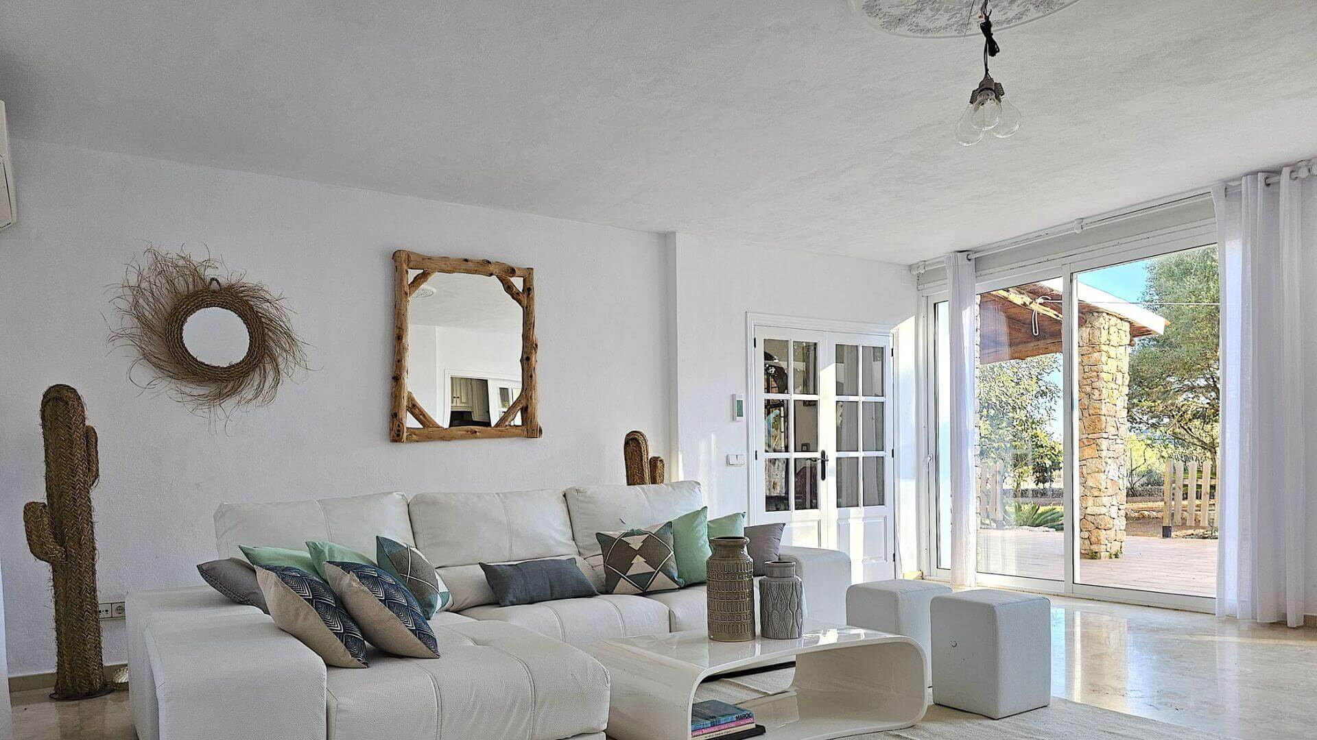 VILLA CAN AMANAYA - 4 Bedrooms - Cala Jondal