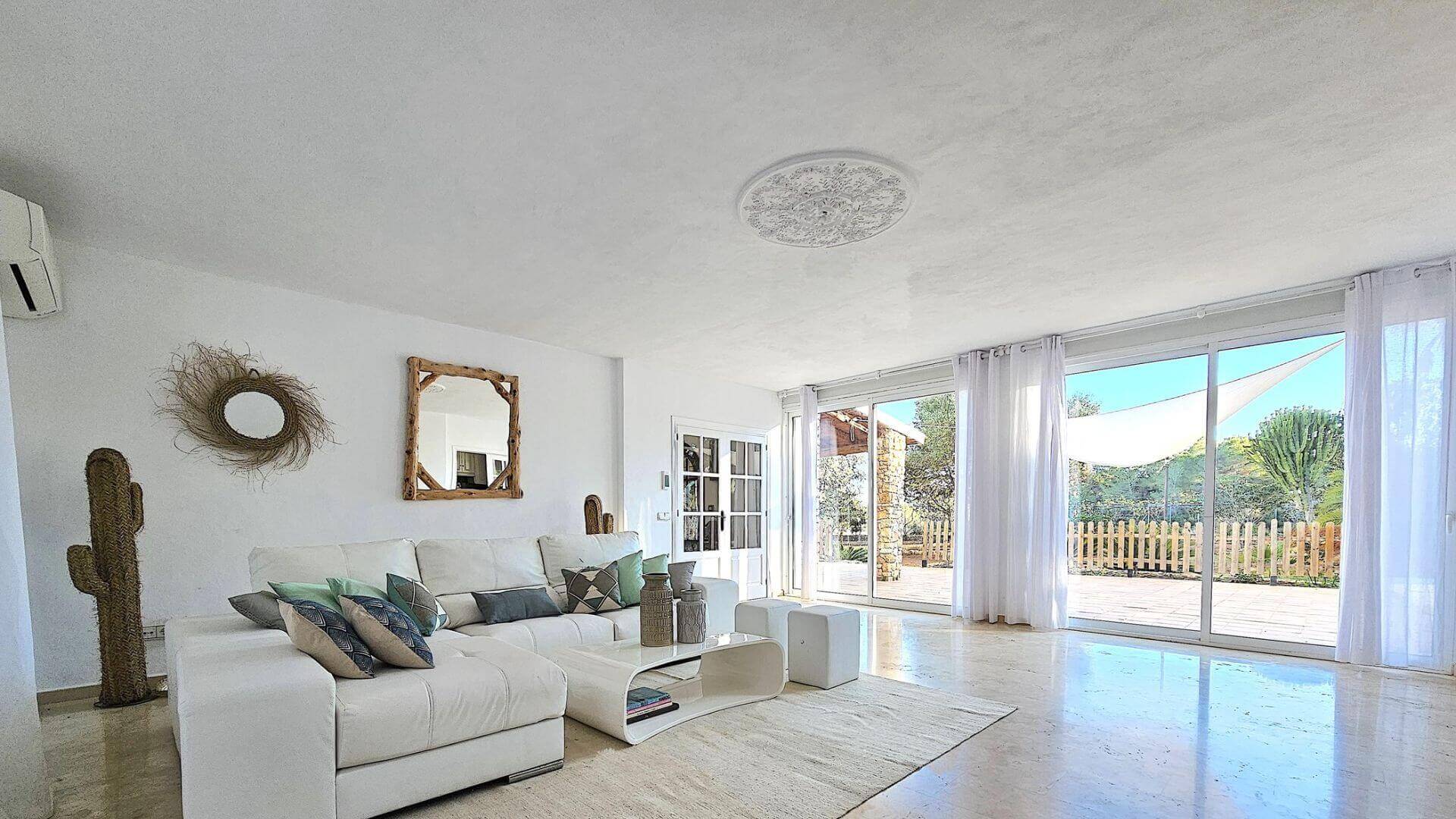VILLA CAN AMANAYA - 4 Bedrooms - Cala Jondal