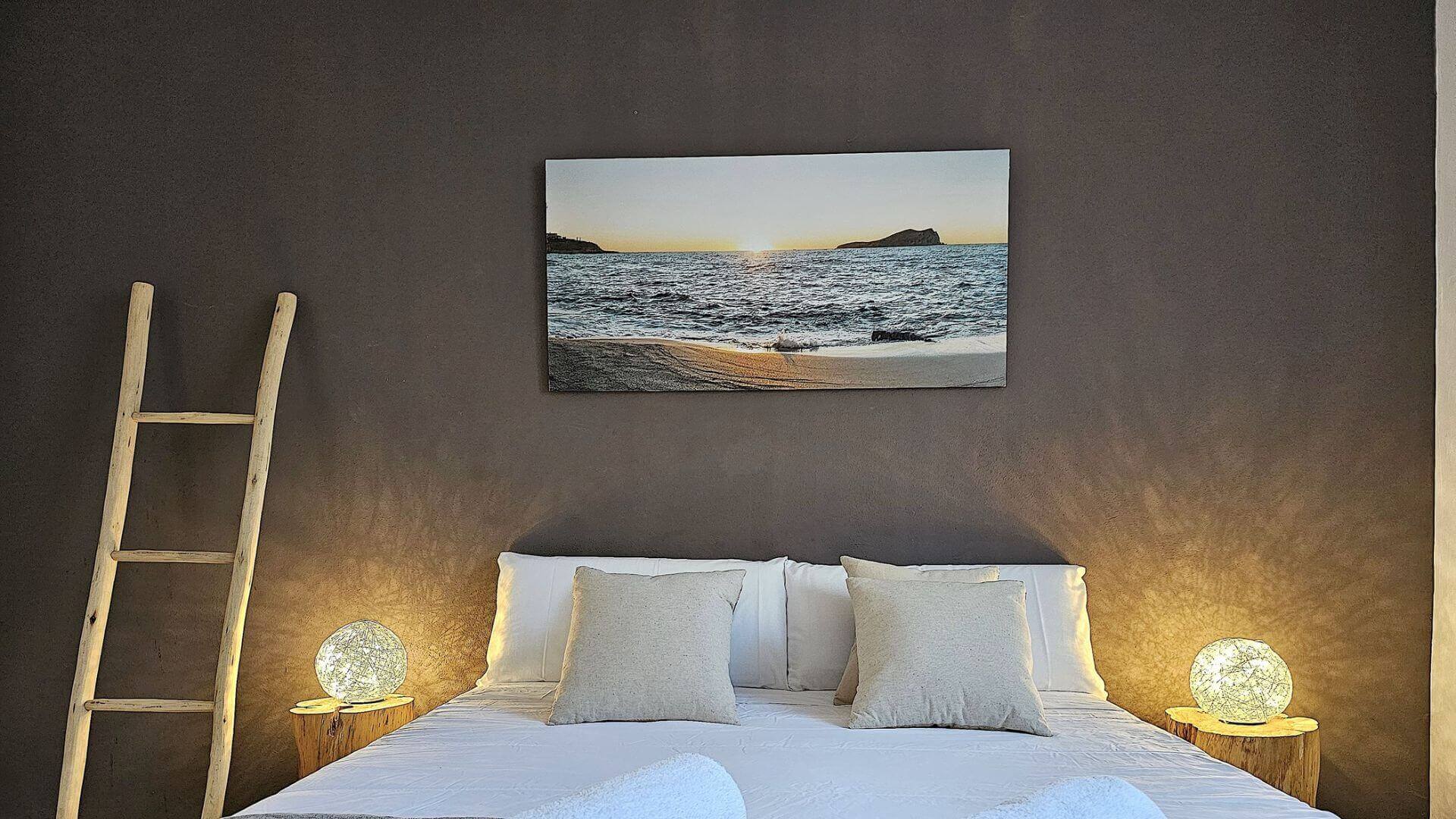 VILLA CAN AMANAYA - 4 Bedrooms - Cala Jondal