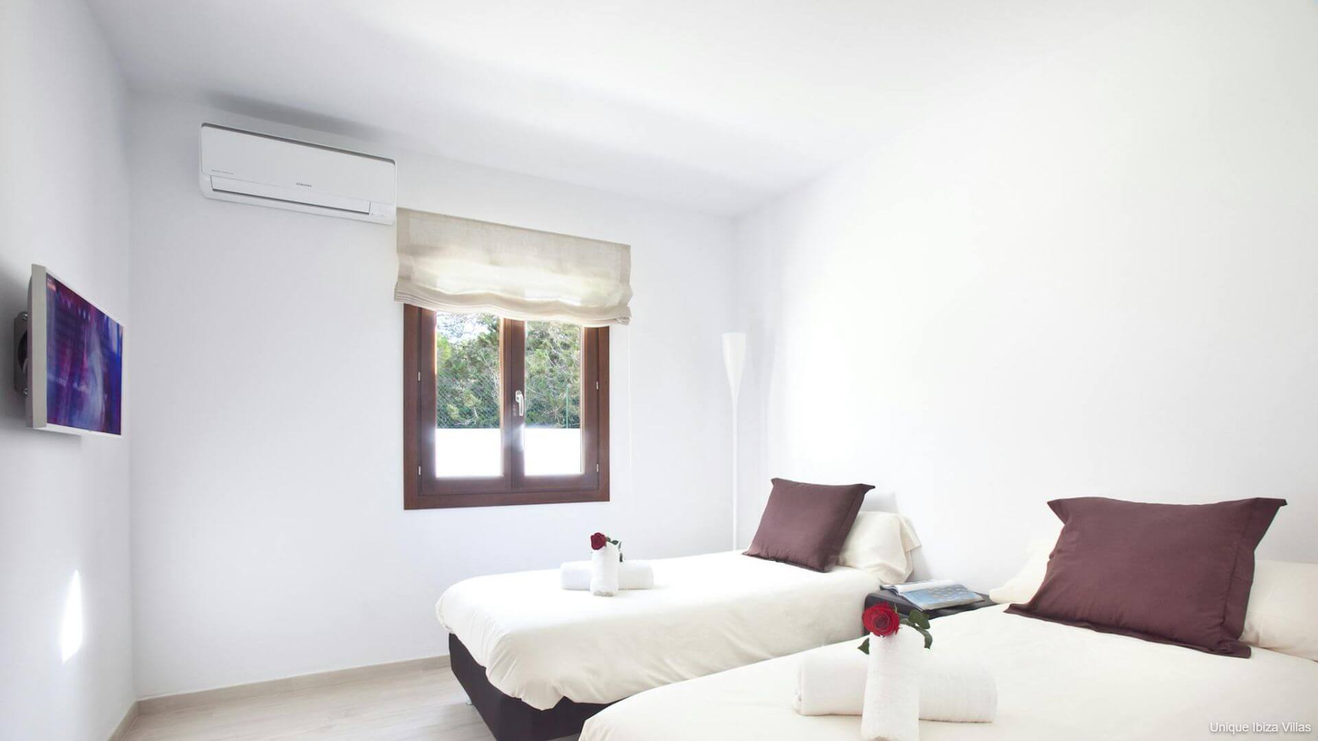  VILLA SA SERRA - 6 Bedrooms - Cala Bassa