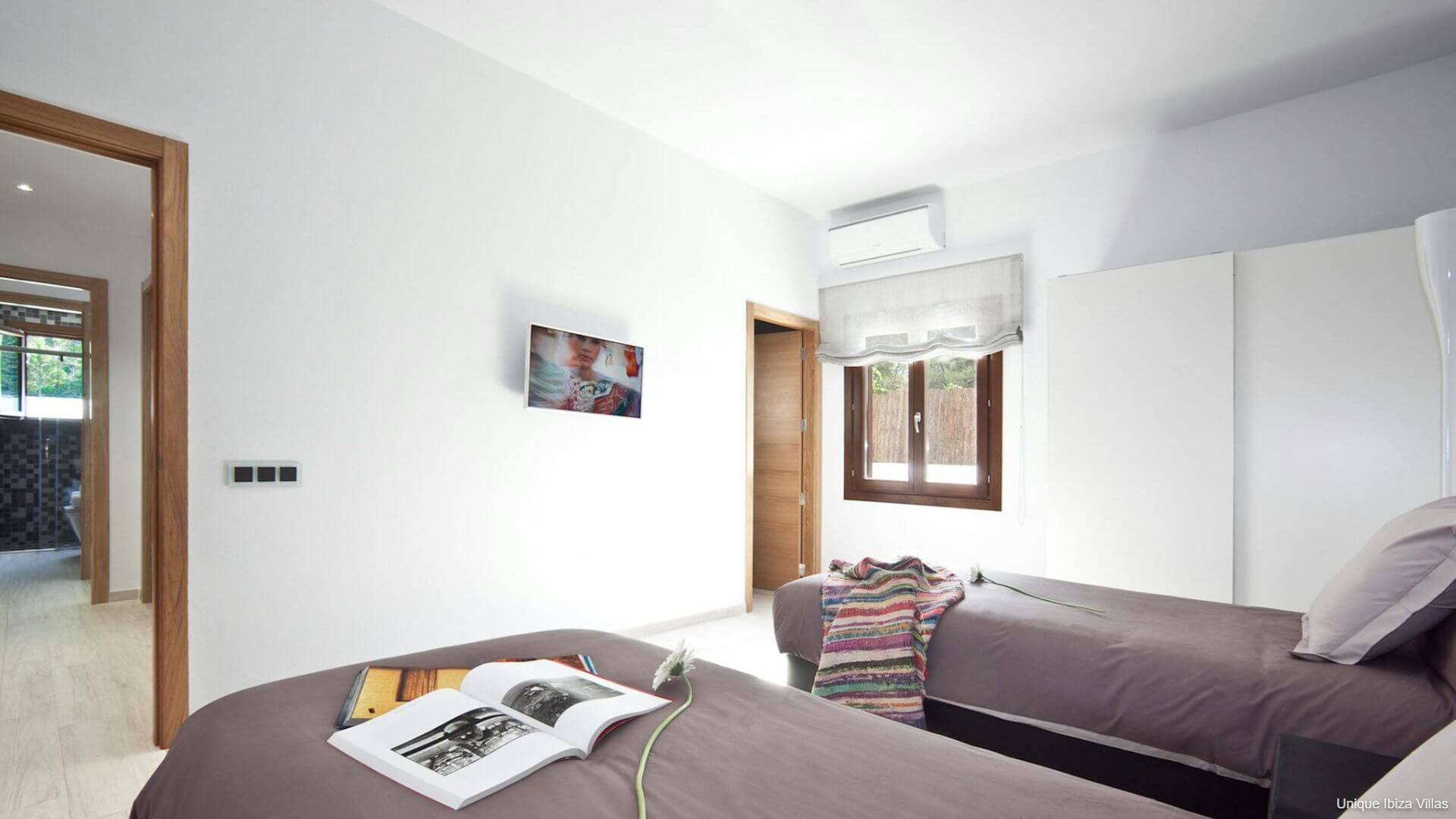  VILLA SA SERRA - 6 Bedrooms - Cala Bassa