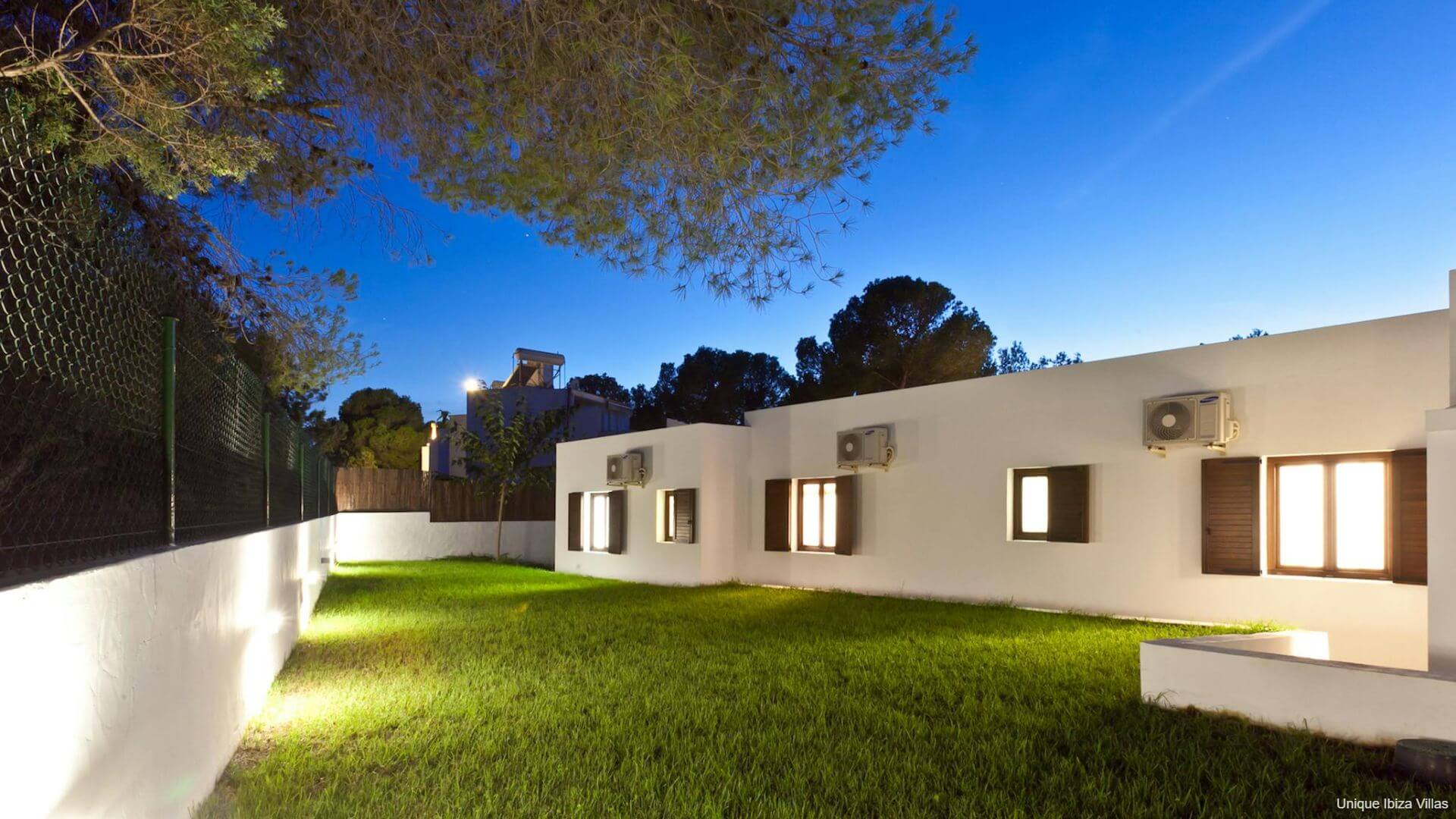  VILLA SA SERRA - 6 Bedrooms - Cala Bassa