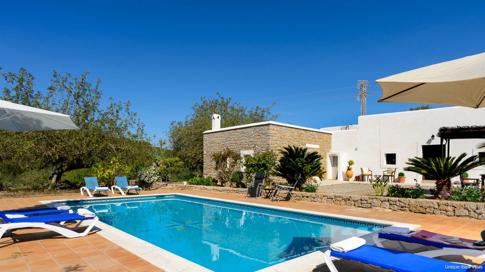 VILLA CAN PEP PUIG - 4 Bedrooms - San Mateu/Soho Farmhouse/Santa Gertrudis (Rural)
