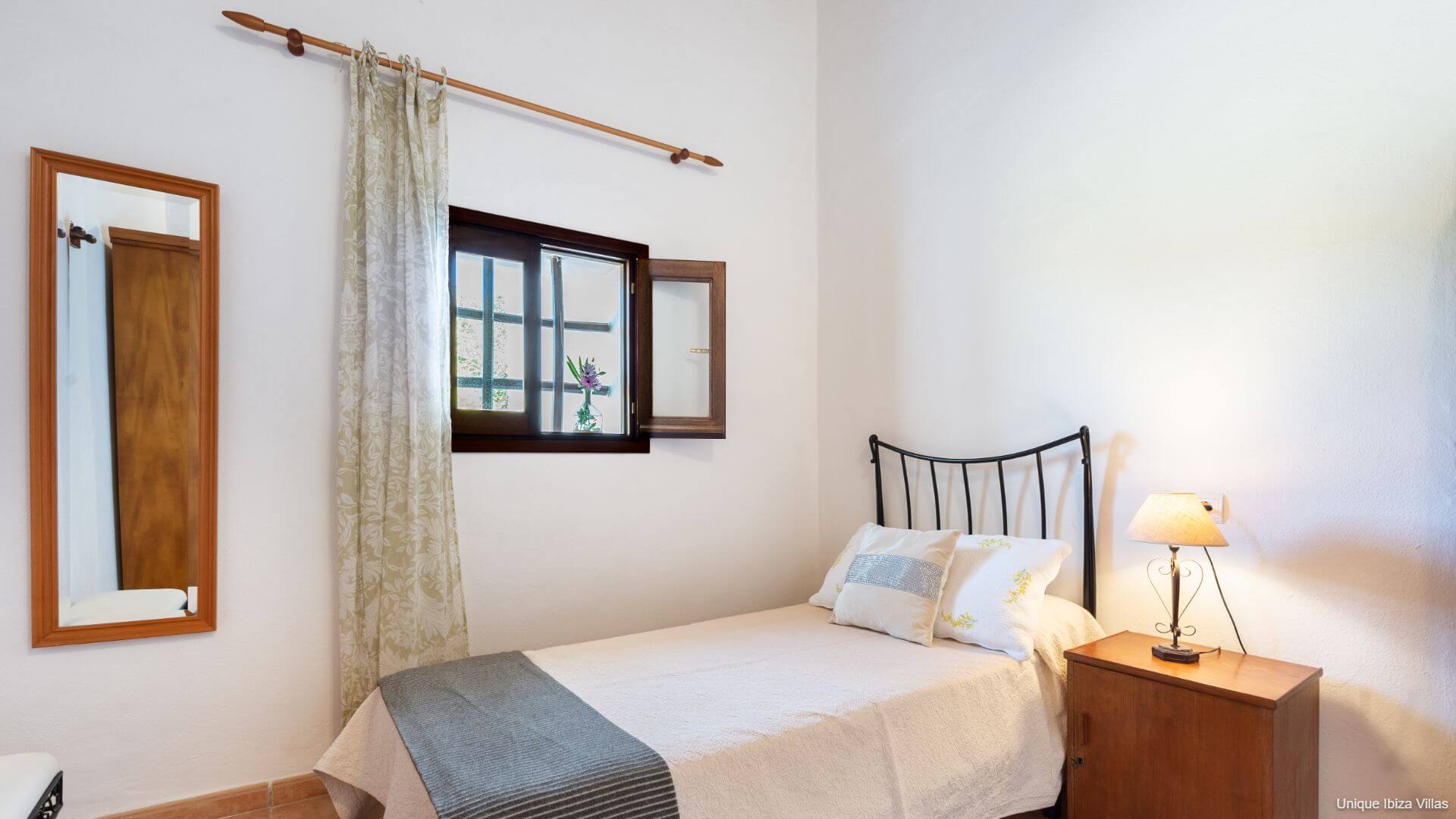 VILLA CAN PEP PUIG - 4 Bedrooms - San Mateu/Soho Farmhouse/Santa Gertrudis (Rural)