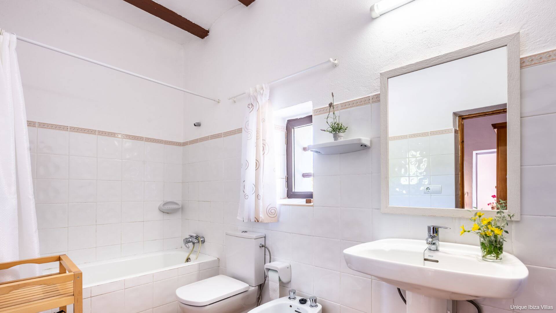 VILLA CAN PEP PUIG - 4 Bedrooms - San Mateu/Soho Farmhouse/Santa Gertrudis (Rural)