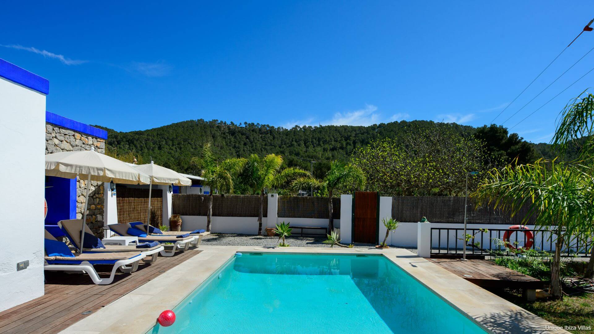 VILLA CAS PLA 33 - 3 Bedrooms - Puerto San Miguel (Walk To Beach)