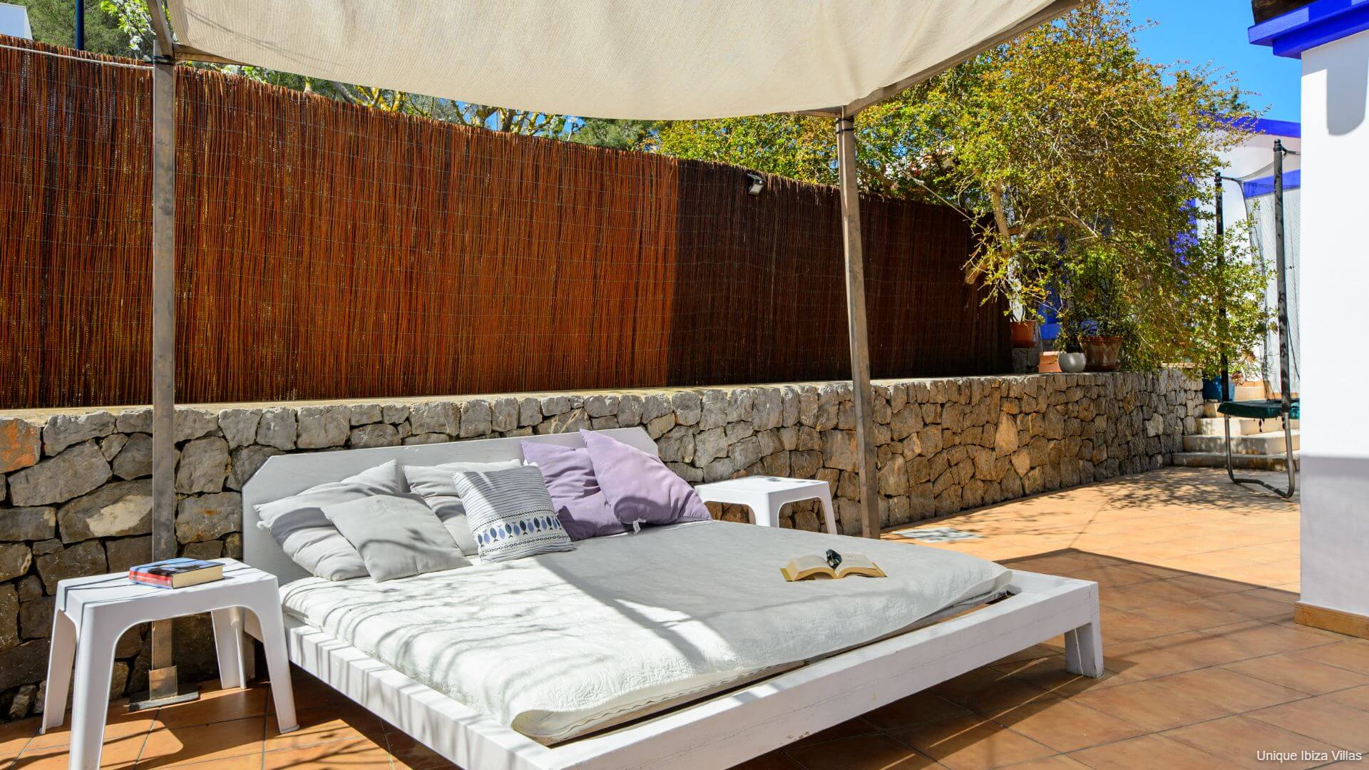 VILLA CAS PLA 33 - 3 Bedrooms - Puerto San Miguel (Walk To Beach)