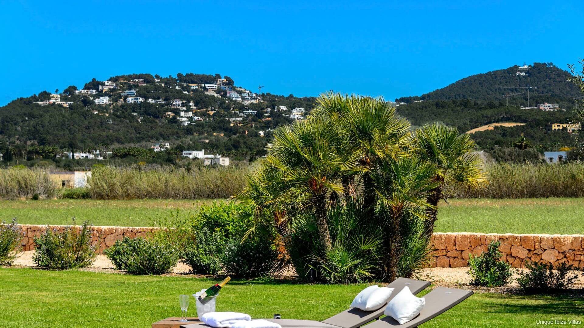 CAN JAUME ARABI DE BAIX - 4 Bedrooms - Near Ibiza Town