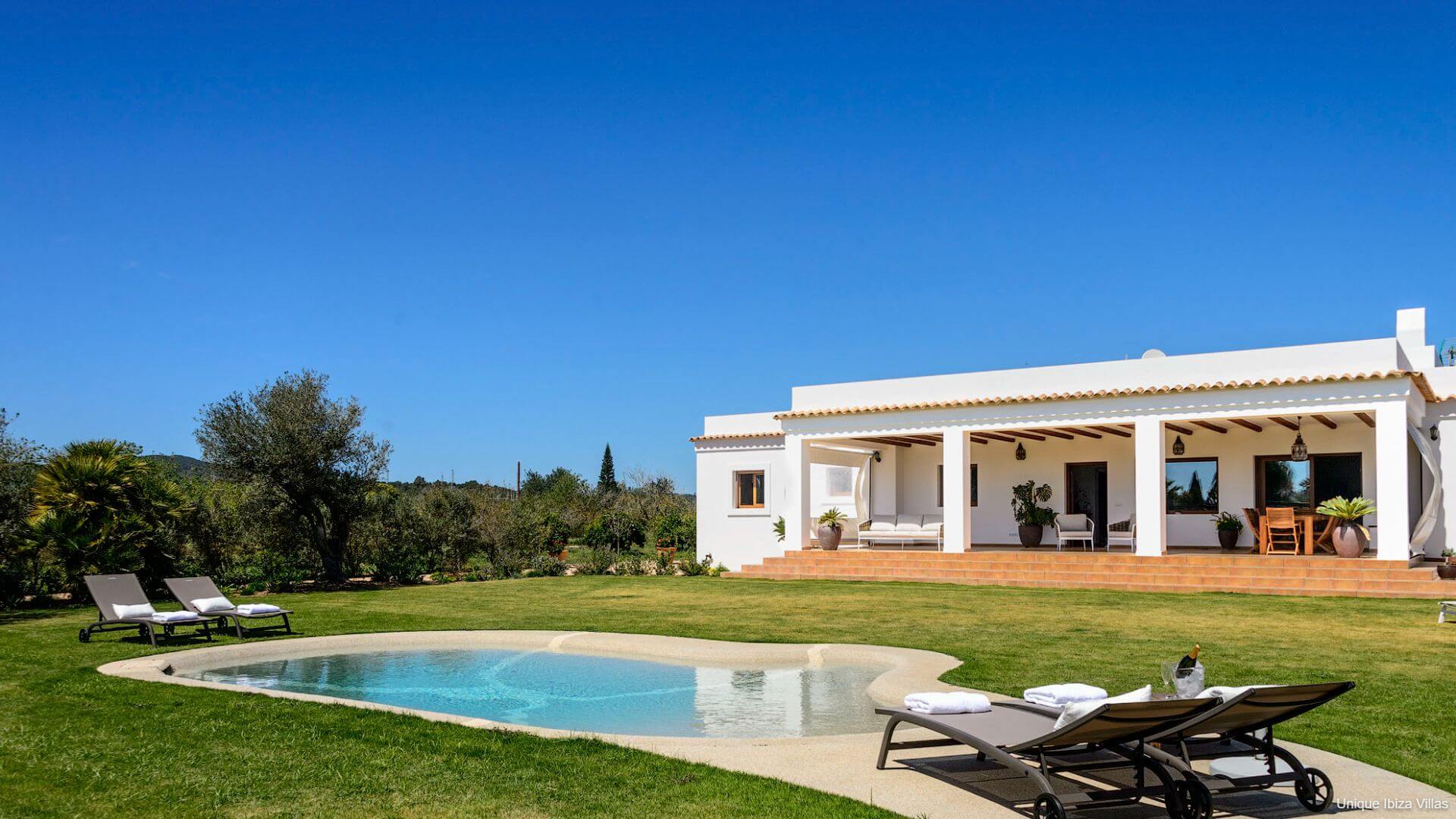 CAN JAUME ARABI DE BAIX - 4 Bedrooms - Near Ibiza Town