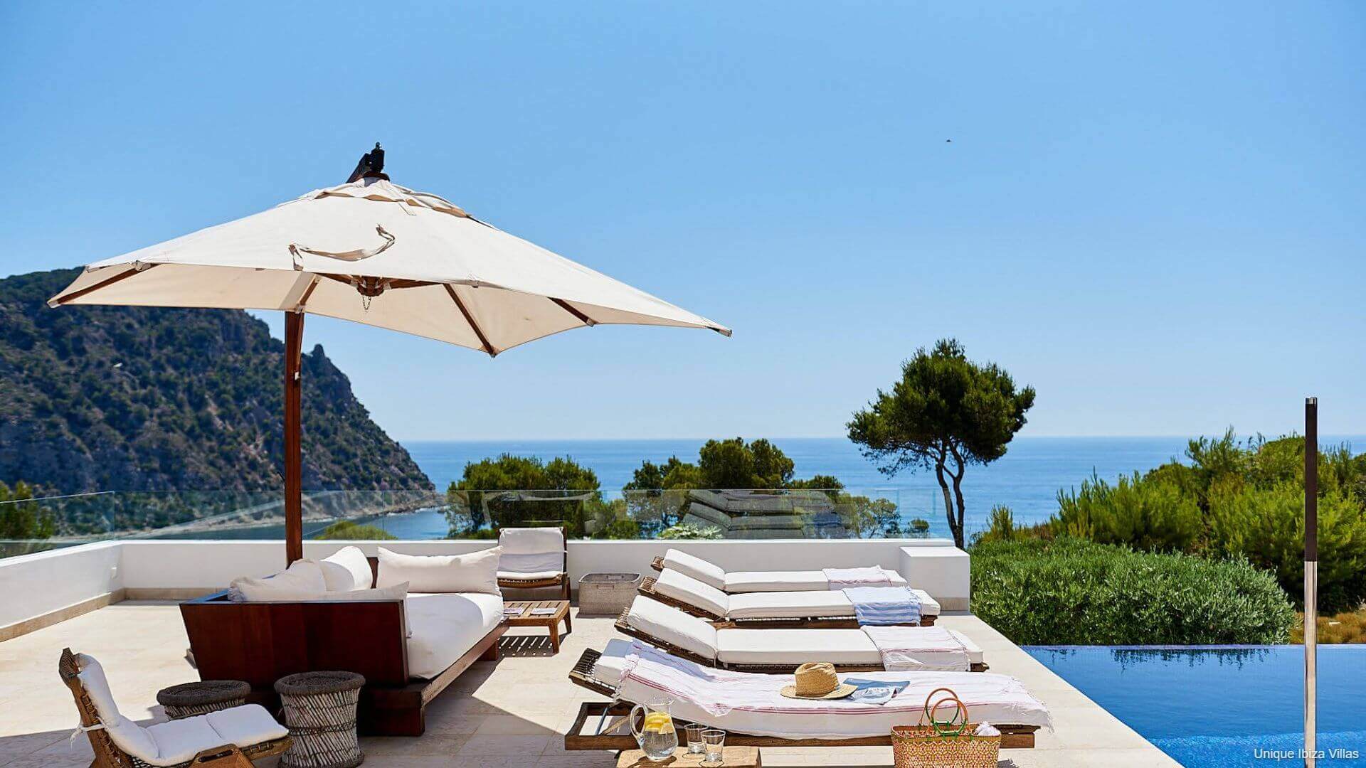 VILLA SERENA VISTA - 5 Bedrooms - Cala Llonga/Amante Ibiza