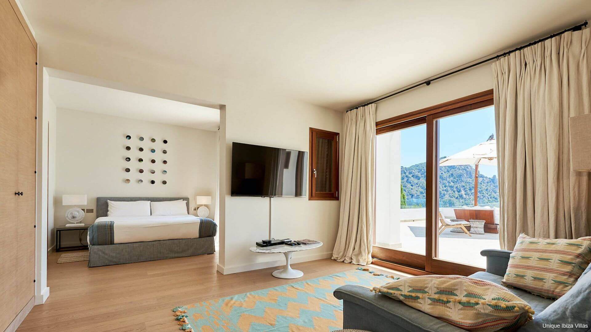 VILLA SERENA VISTA - 5 Bedrooms - Cala Llonga/Amante Ibiza