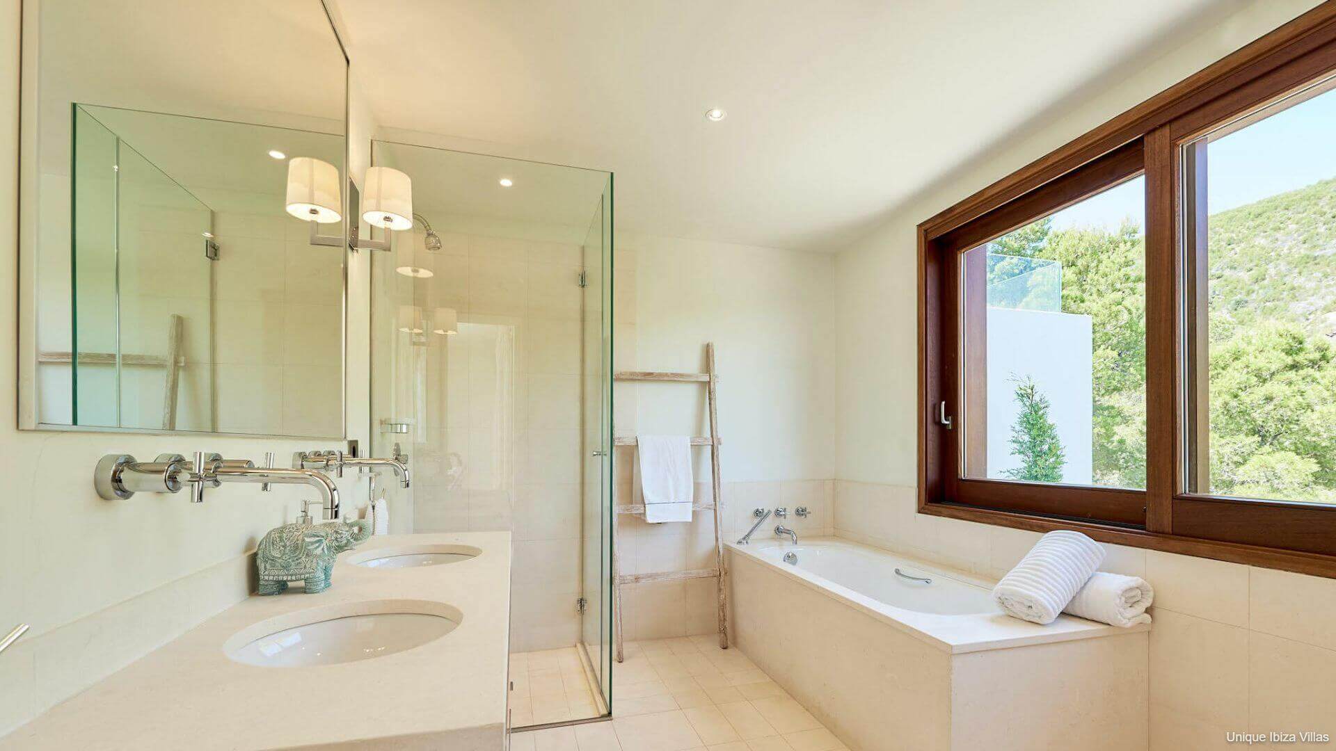 VILLA SERENA VISTA - 5 Bedrooms - Cala Llonga/Amante Ibiza