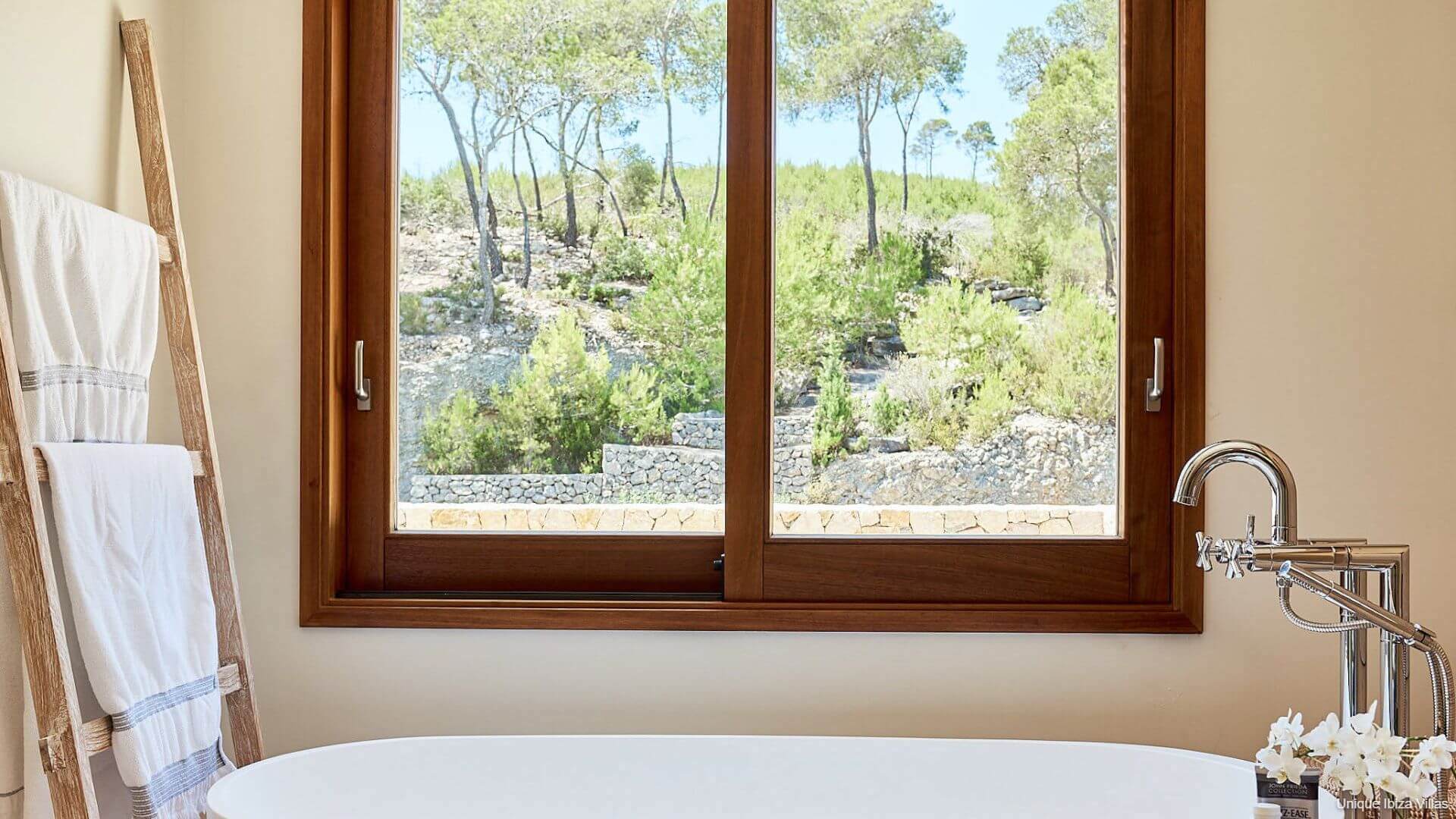 VILLA SERENA VISTA - 5 Bedrooms - Cala Llonga/Amante Ibiza