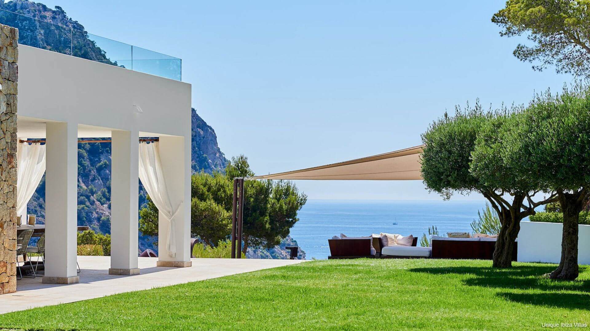 VILLA SERENA VISTA - 5 Bedrooms - Cala Llonga/Amante Ibiza