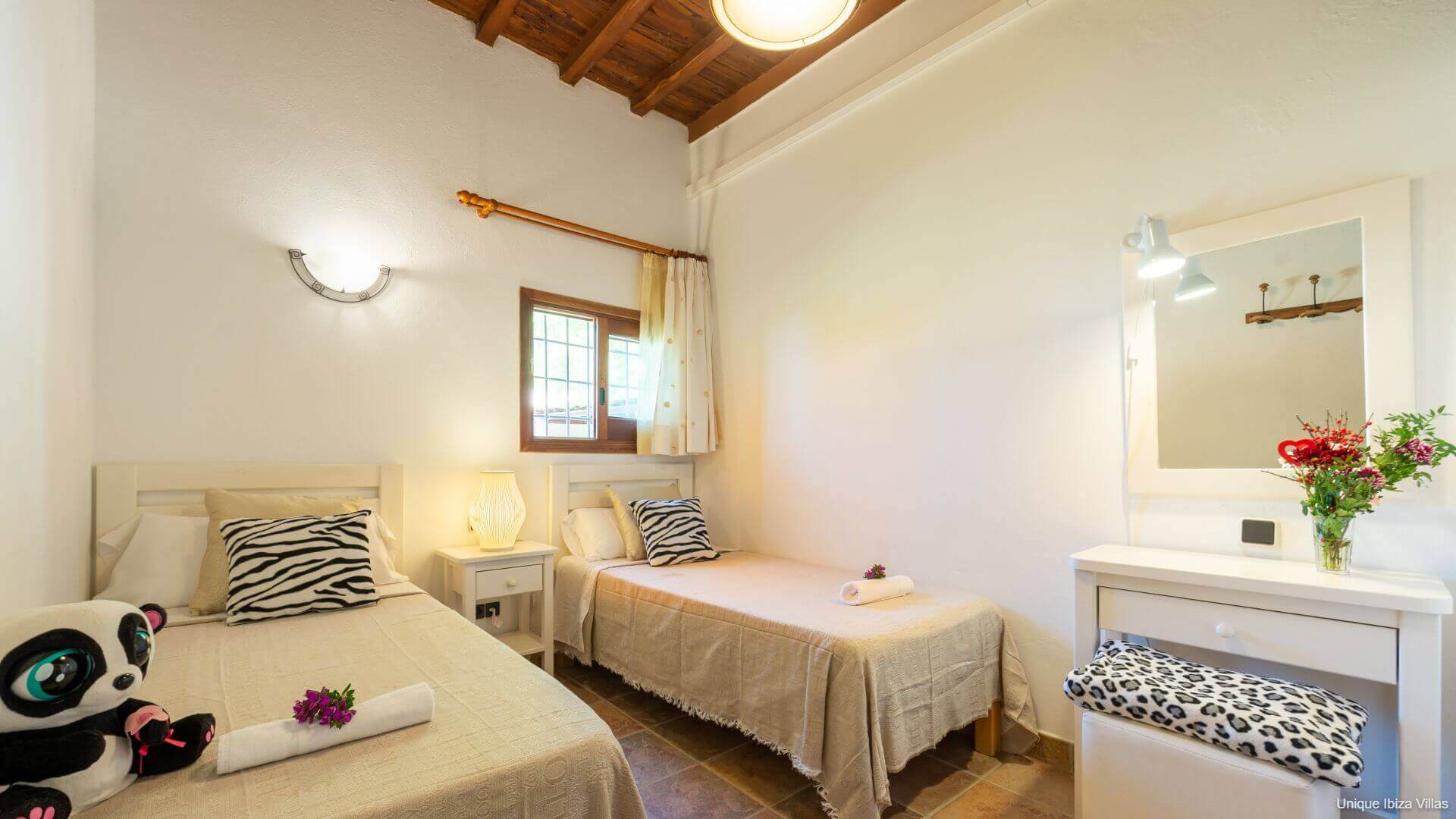 VILLA SAVINAR - 4 Bedrooms - Cala Carbo/Cala Vadella 