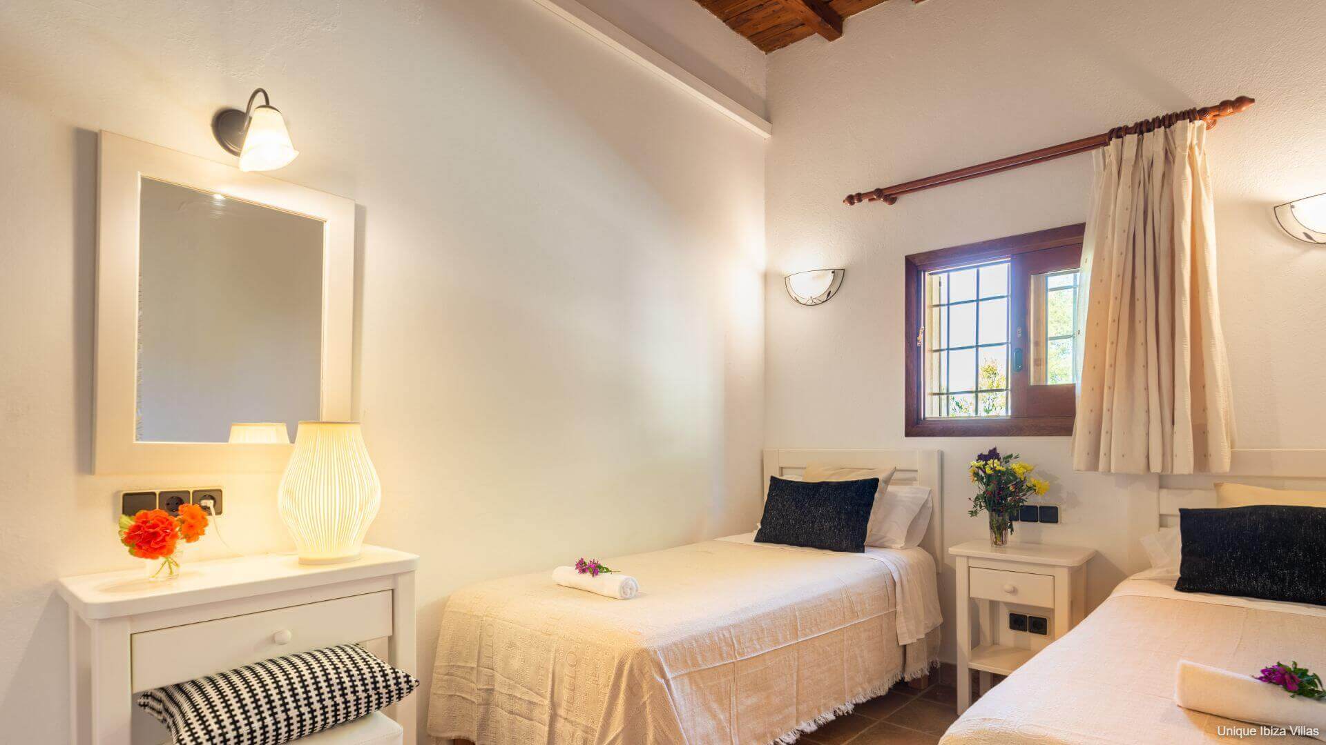 VILLA SAVINAR - 4 Bedrooms - Cala Carbo/Cala Vadella 