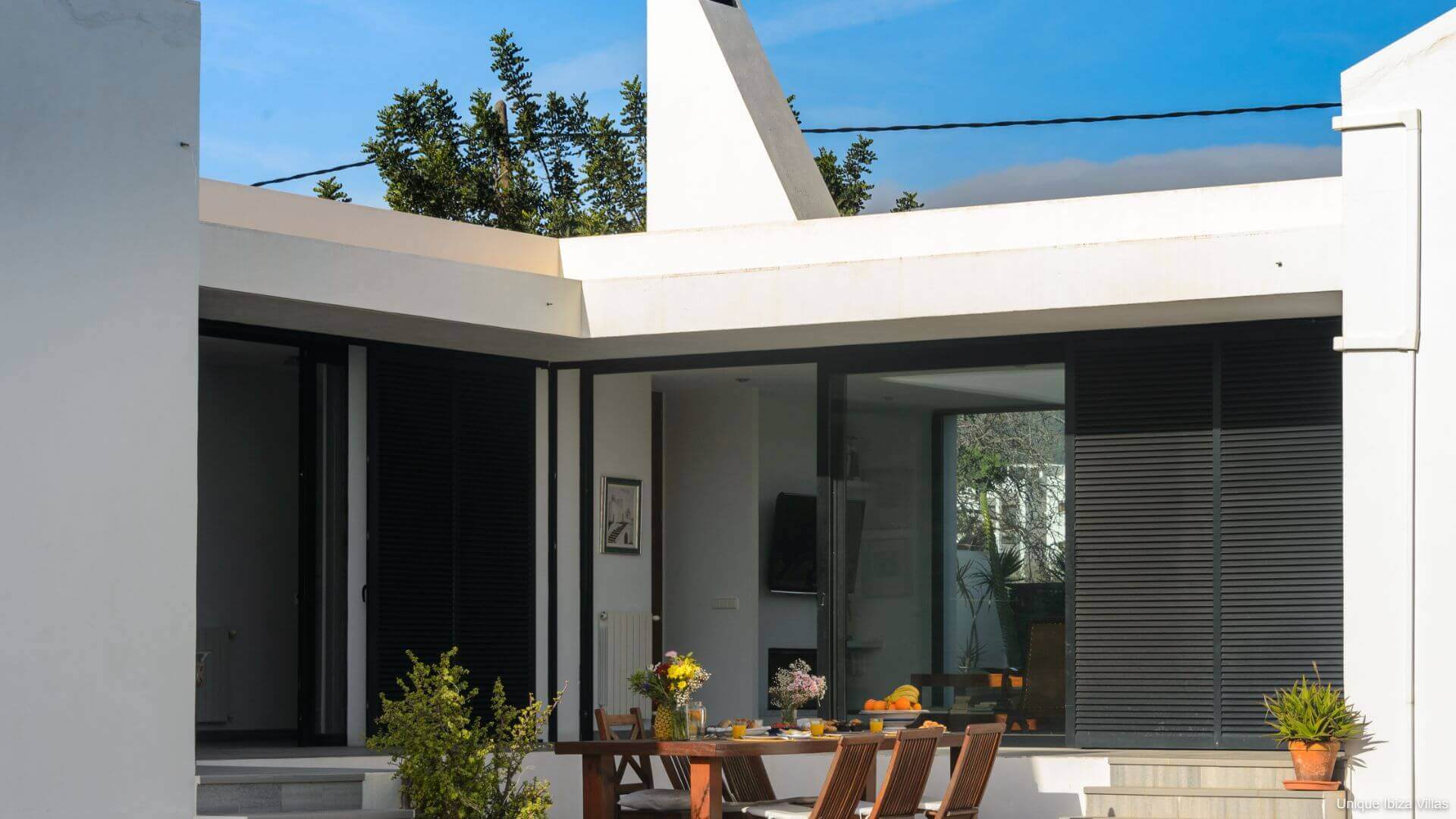 VILLA ANUR - 3 Bedrooms - San Jordi Near Playa den Bossa/Ibiza Town