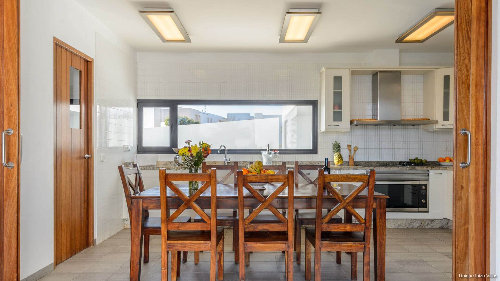 VILLA ANUR - 3 Bedrooms - San Jordi Near Playa den Bossa/Ibiza Town