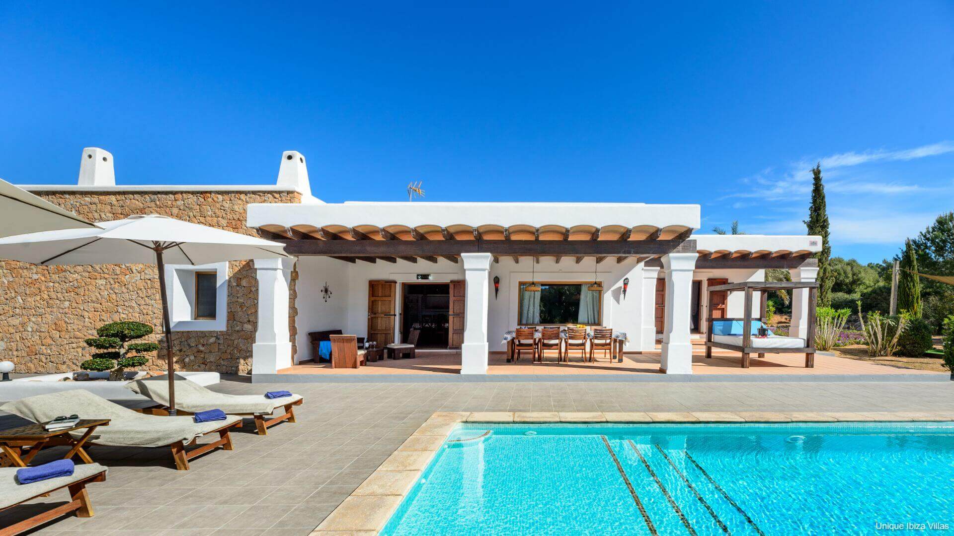 VILLA SA TANCA DEN LLOSES - 4 Bedrooms - Cala Llonga/Santa Eulalia