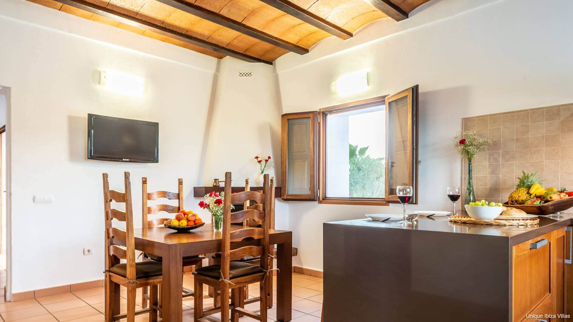 VILLA SA TANCA DEN LLOSES - 4 Bedrooms - Cala Llonga/Santa Eulalia