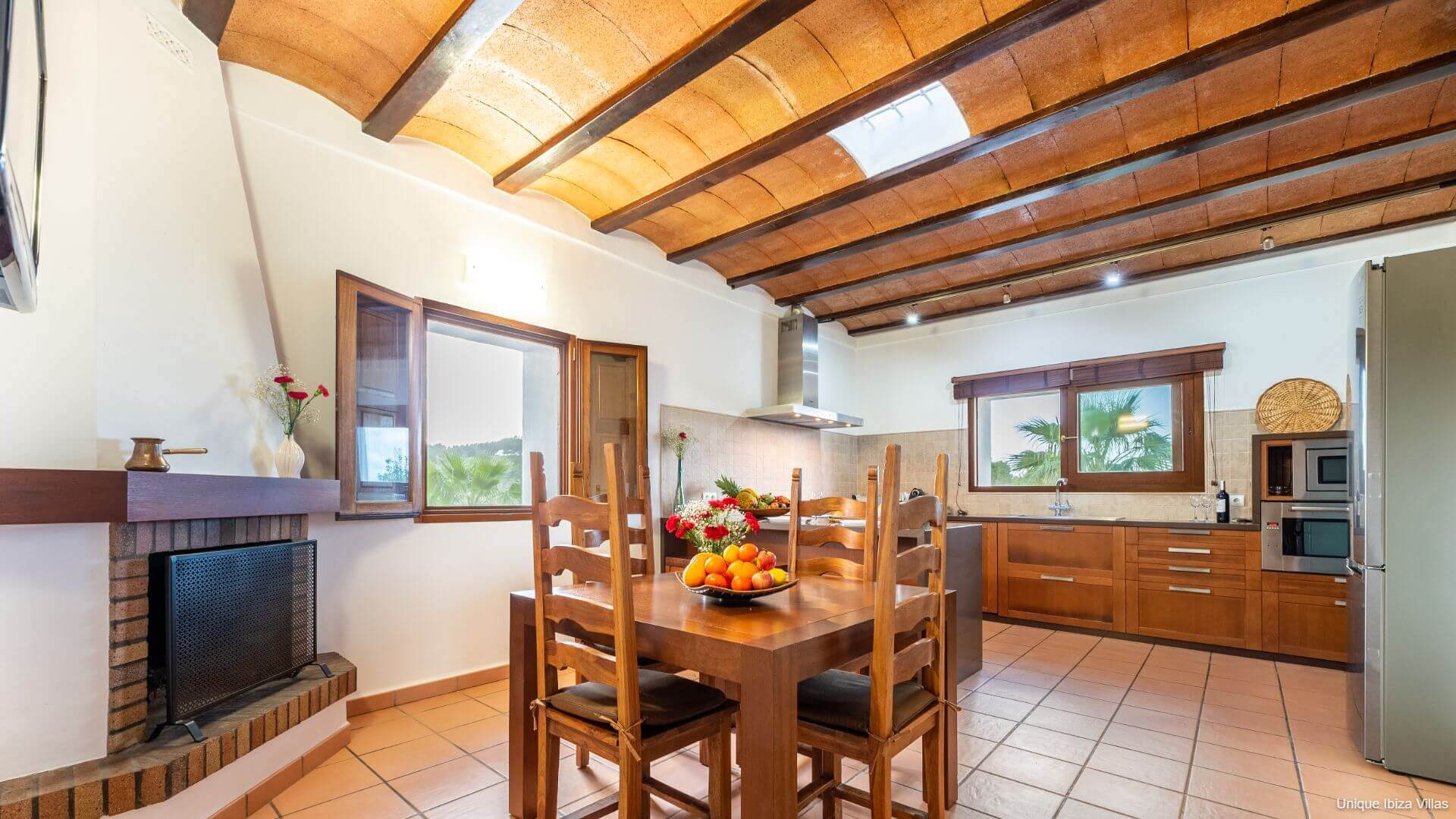VILLA SA TANCA DEN LLOSES - 4 Bedrooms - Cala Llonga/Santa Eulalia