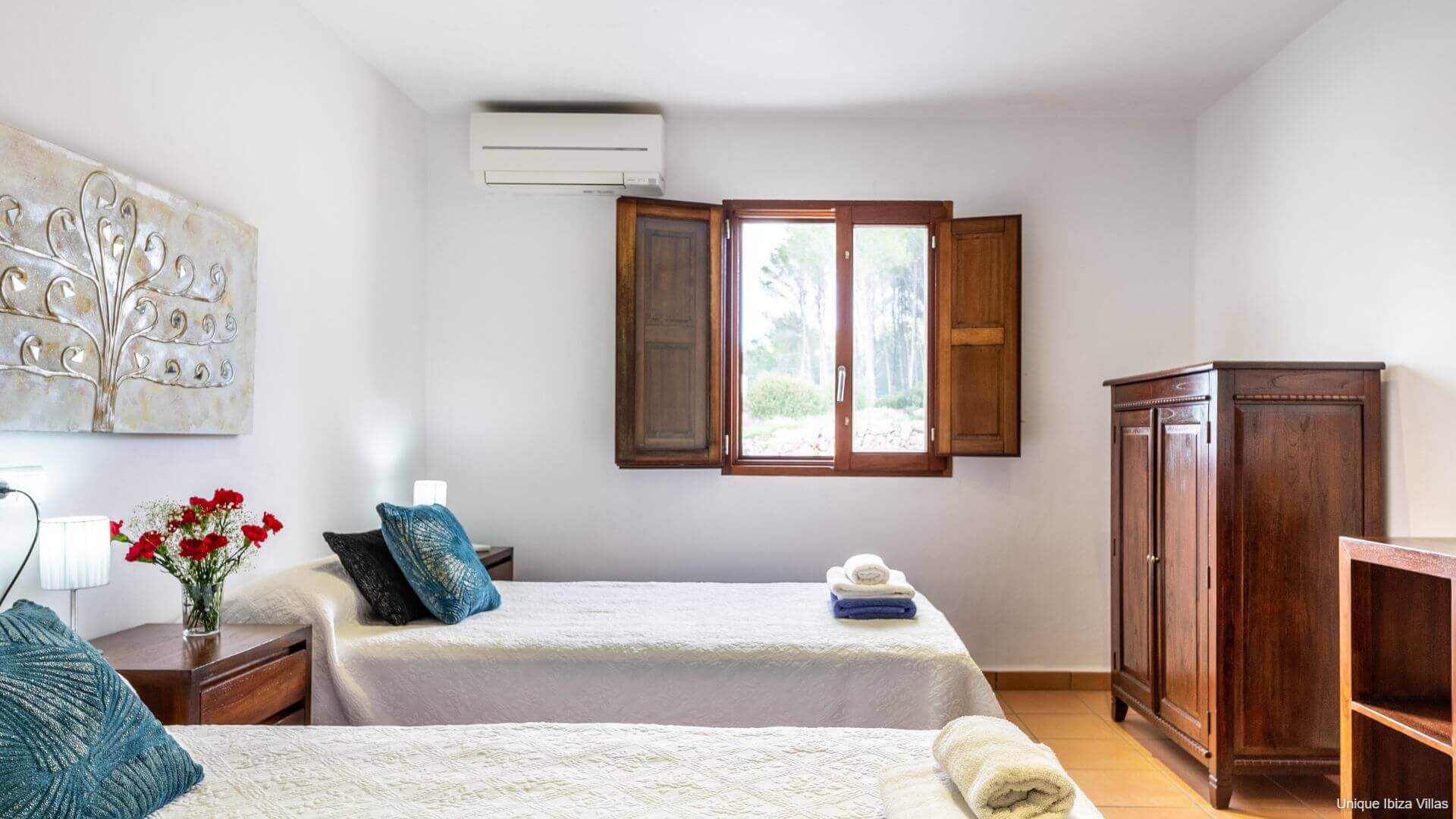 VILLA SA TANCA DEN LLOSES - 4 Bedrooms - Cala Llonga/Santa Eulalia