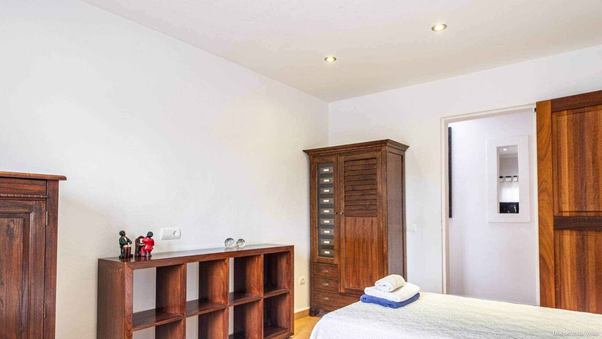 VILLA SA TANCA DEN LLOSES - 4 Bedrooms - Cala Llonga/Santa Eulalia
