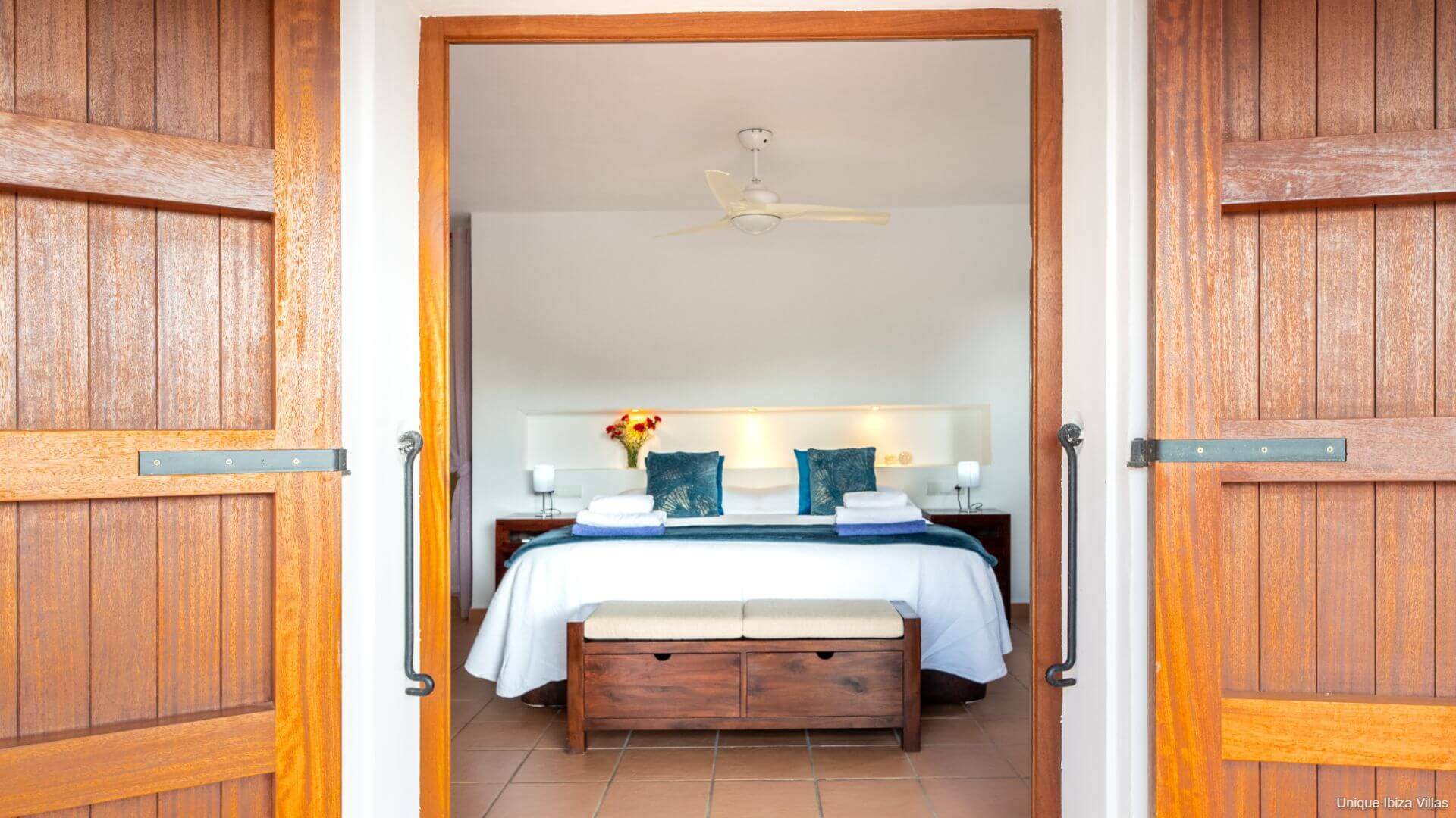 VILLA SA TANCA DEN LLOSES - 4 Bedrooms - Cala Llonga/Santa Eulalia