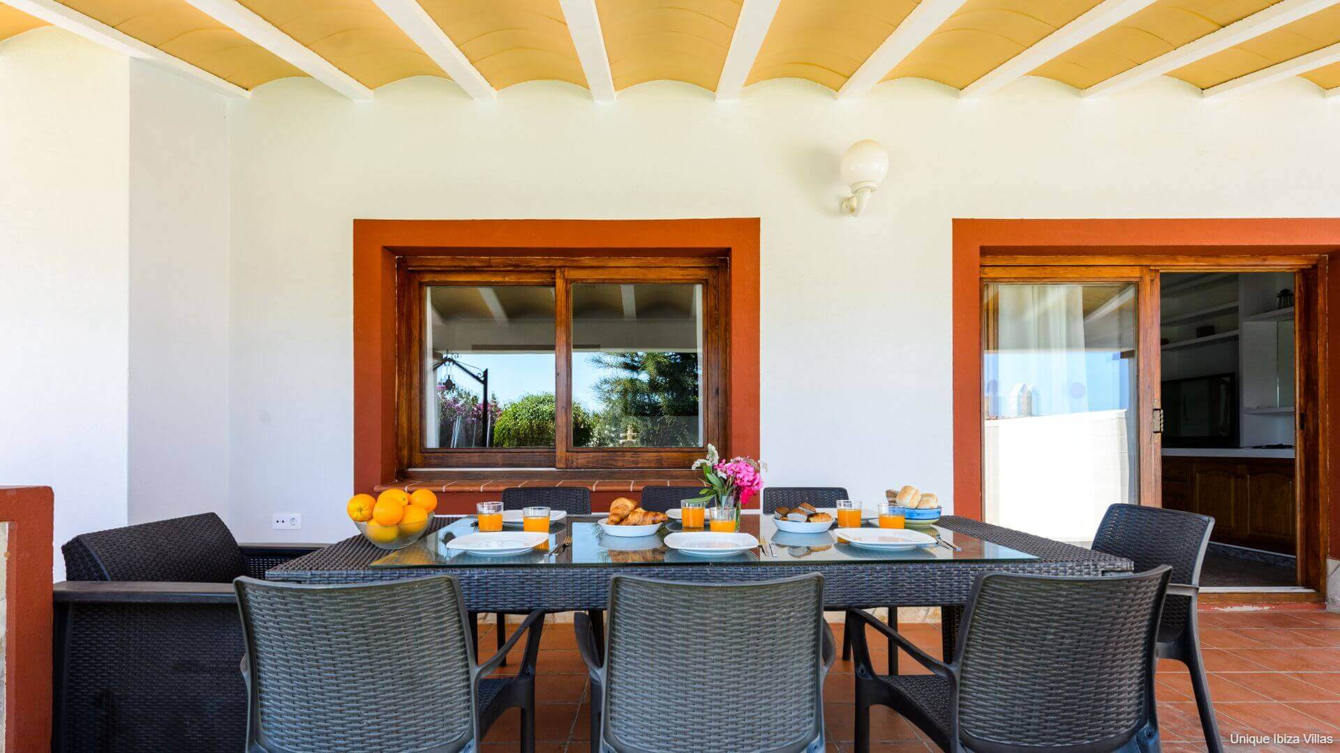 VILLA SA CARROCA - 5 Bedrooms - Sa Carroca Near Playa den Bossa/Ibiza Town