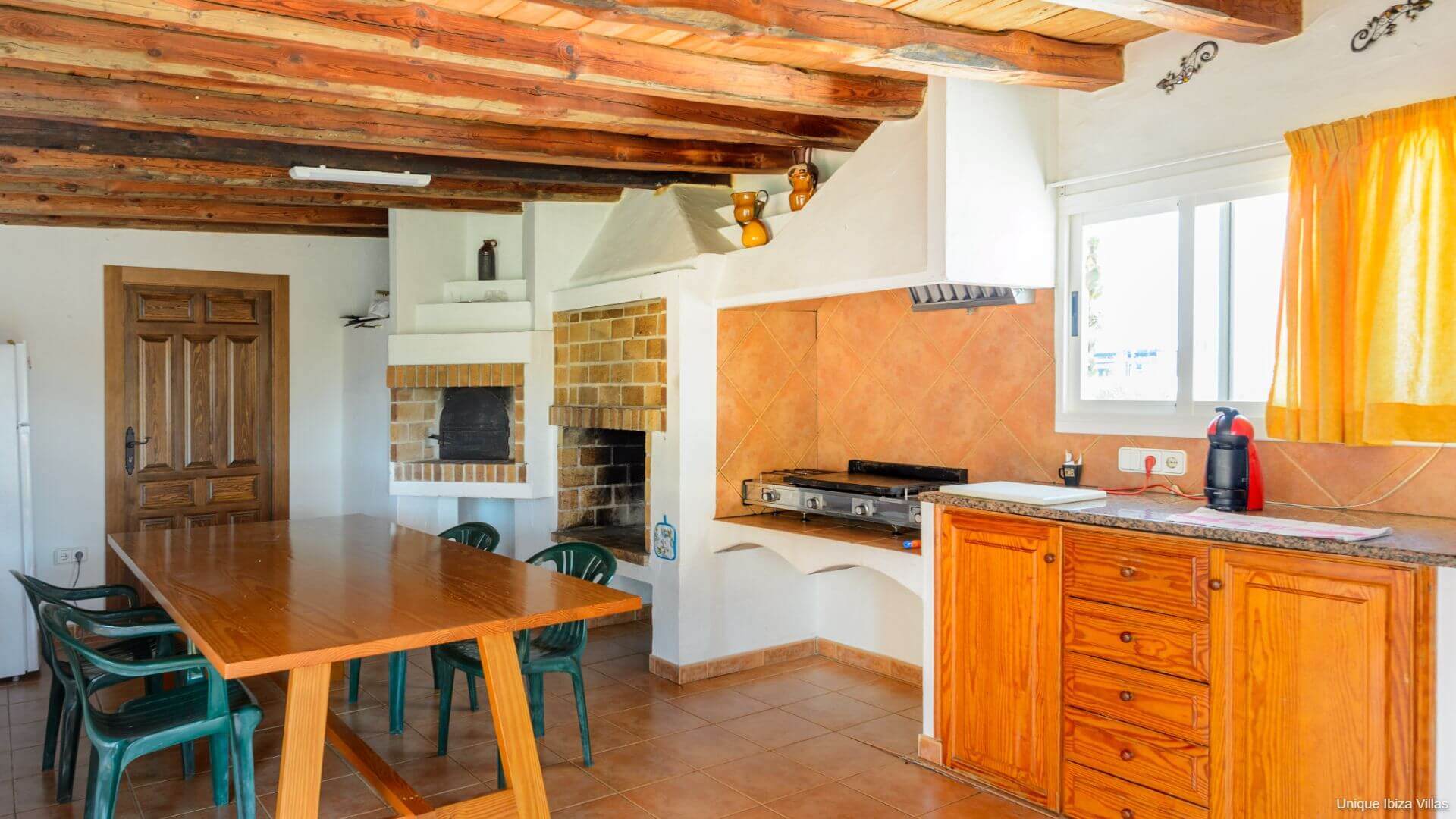 VILLA SA CARROCA - 5 Bedrooms - Sa Carroca Near Playa den Bossa/Ibiza Town