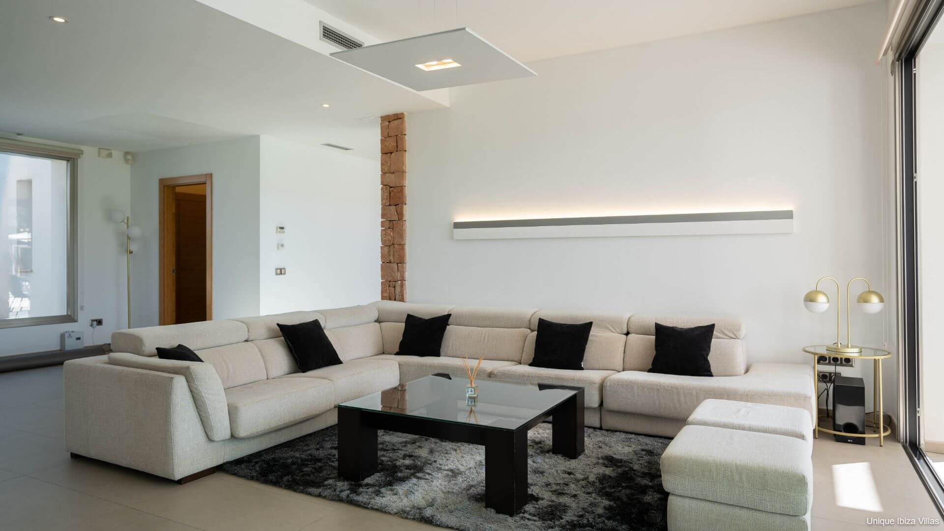 VILLA CAN SINATRA - 5 Bedrooms - Near Jesus/Ibiza Town