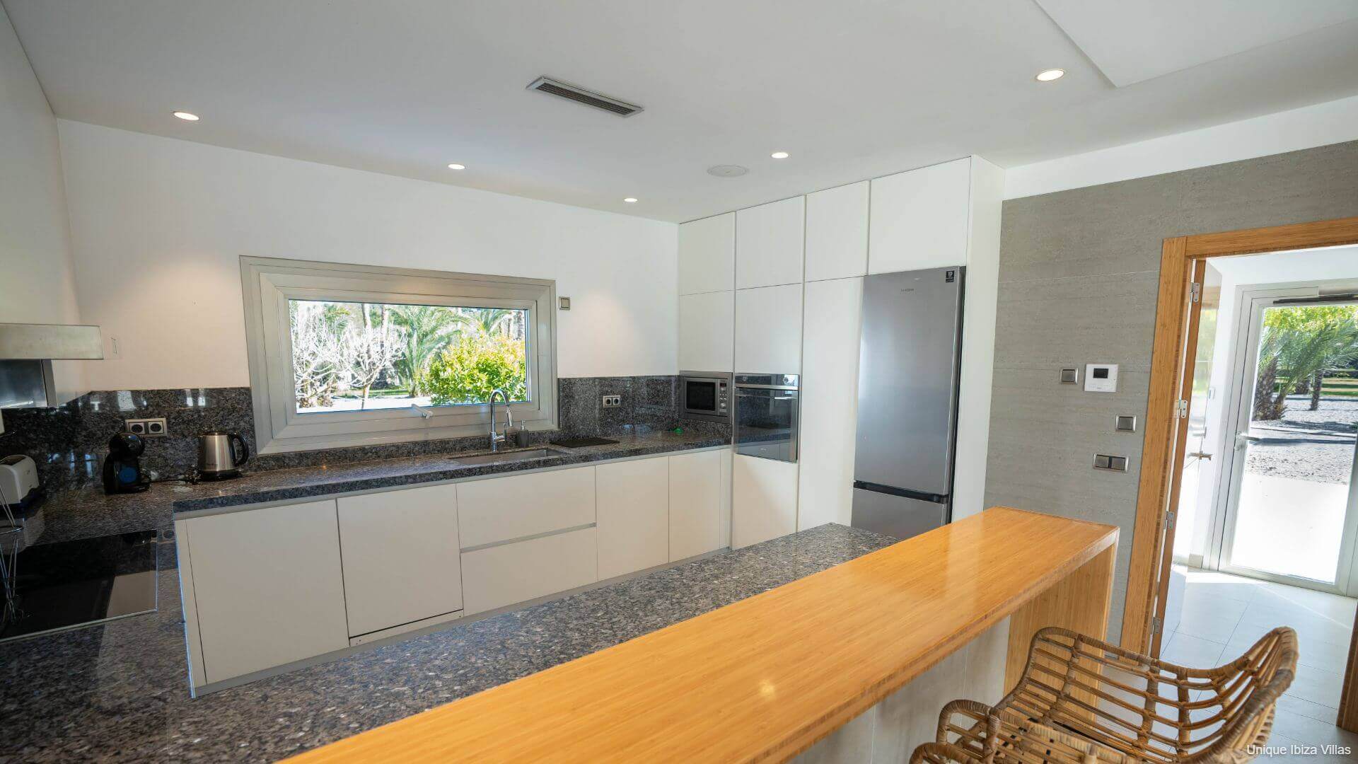 VILLA CAN SINATRA - 5 Bedrooms - Near Jesus/Ibiza Town