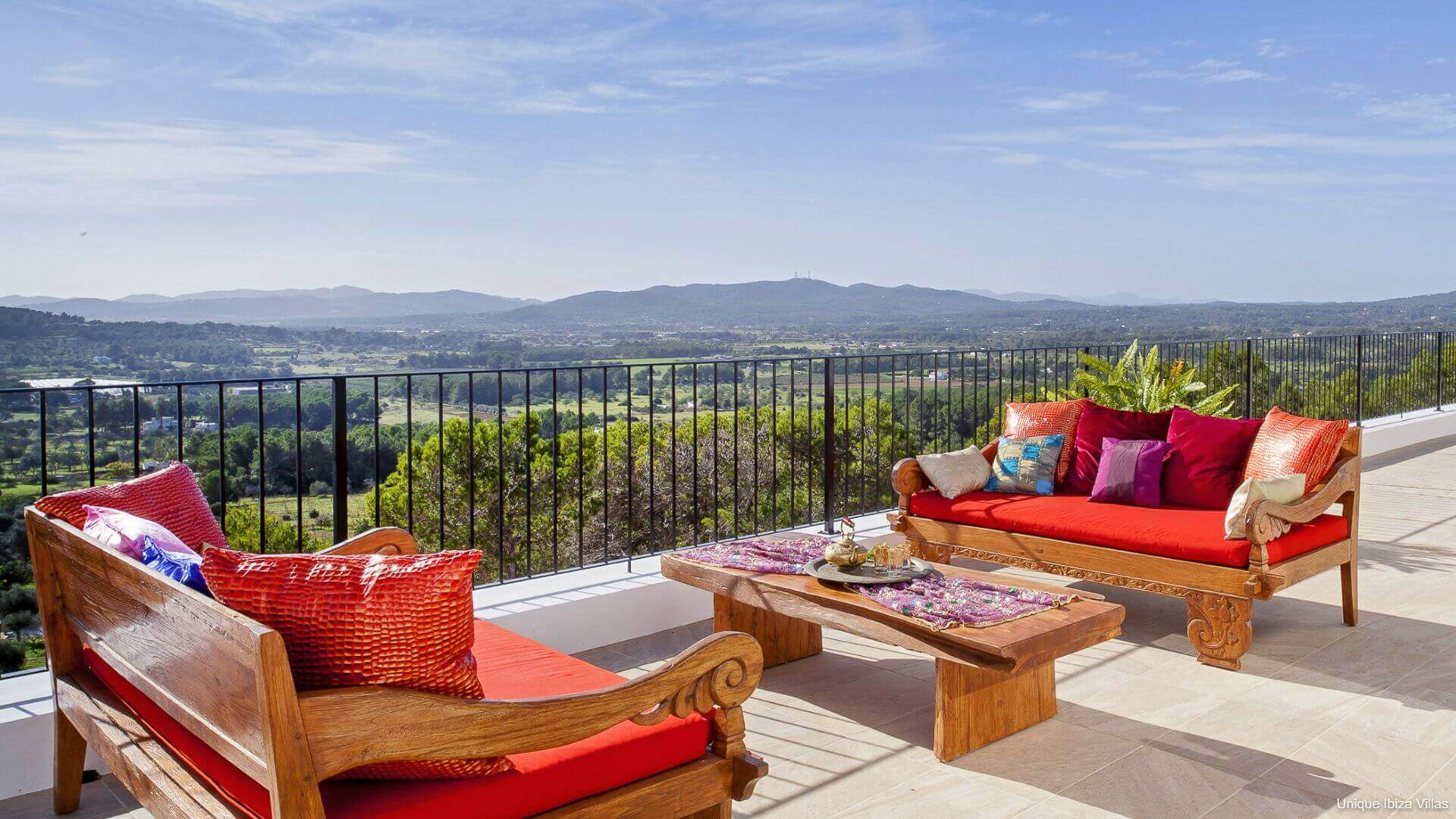 VILLA MORNA - 5 Bedrooms - San Carlos/San Lorenzo (Rural) 