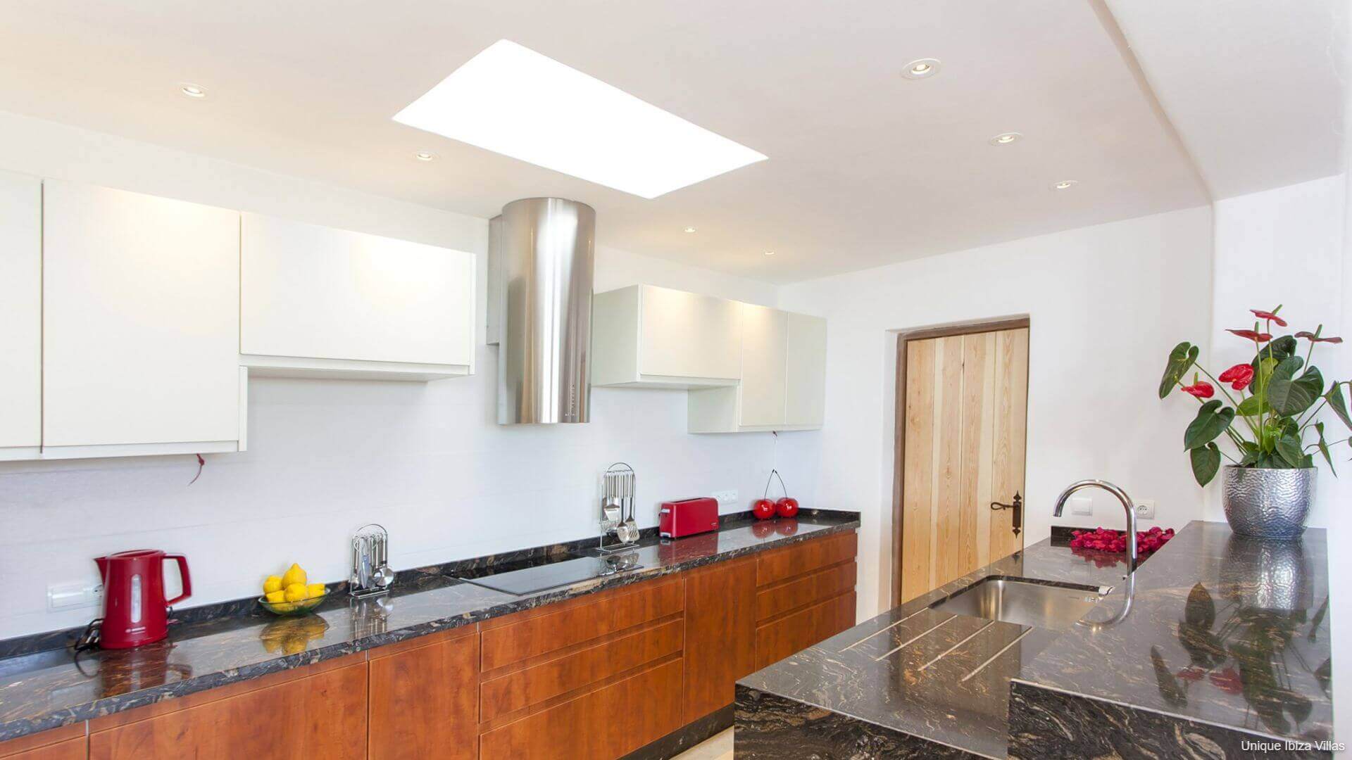 VILLA MORNA - 5 Bedrooms - San Carlos/San Lorenzo (Rural) 
