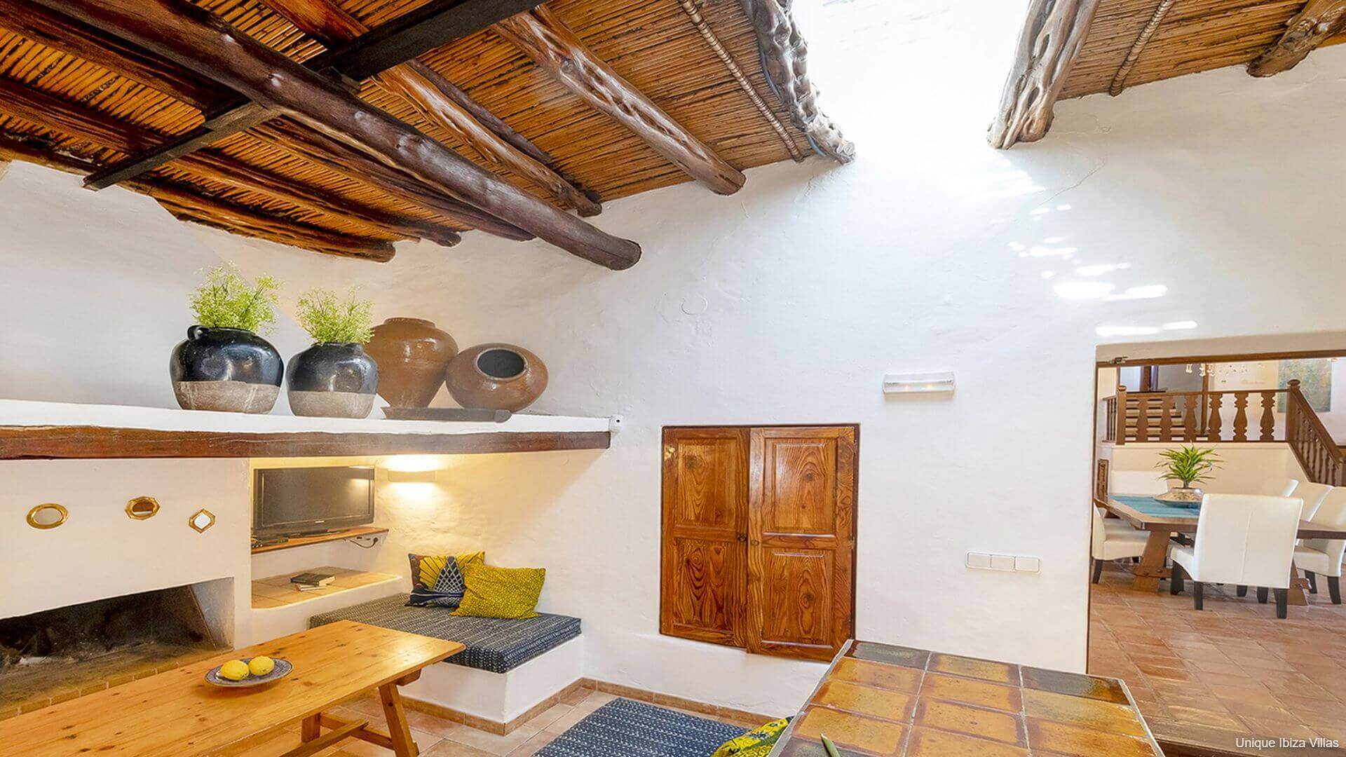 VILLA XUMEU - 6 Bedrooms - San Carlos/San Lorenzo (Rural) 