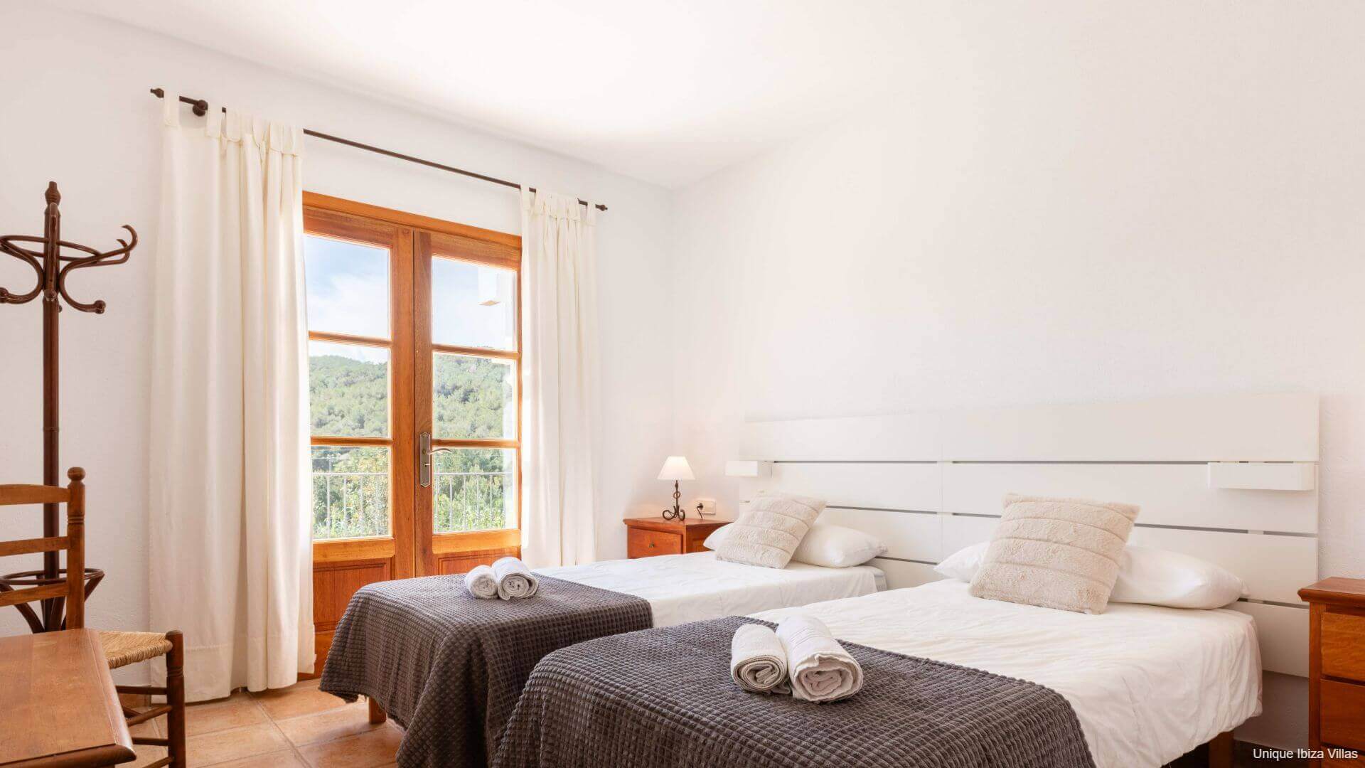 VILLA CAN PORTMANY - 3 Bedrooms - San Jose (Walk To Village)