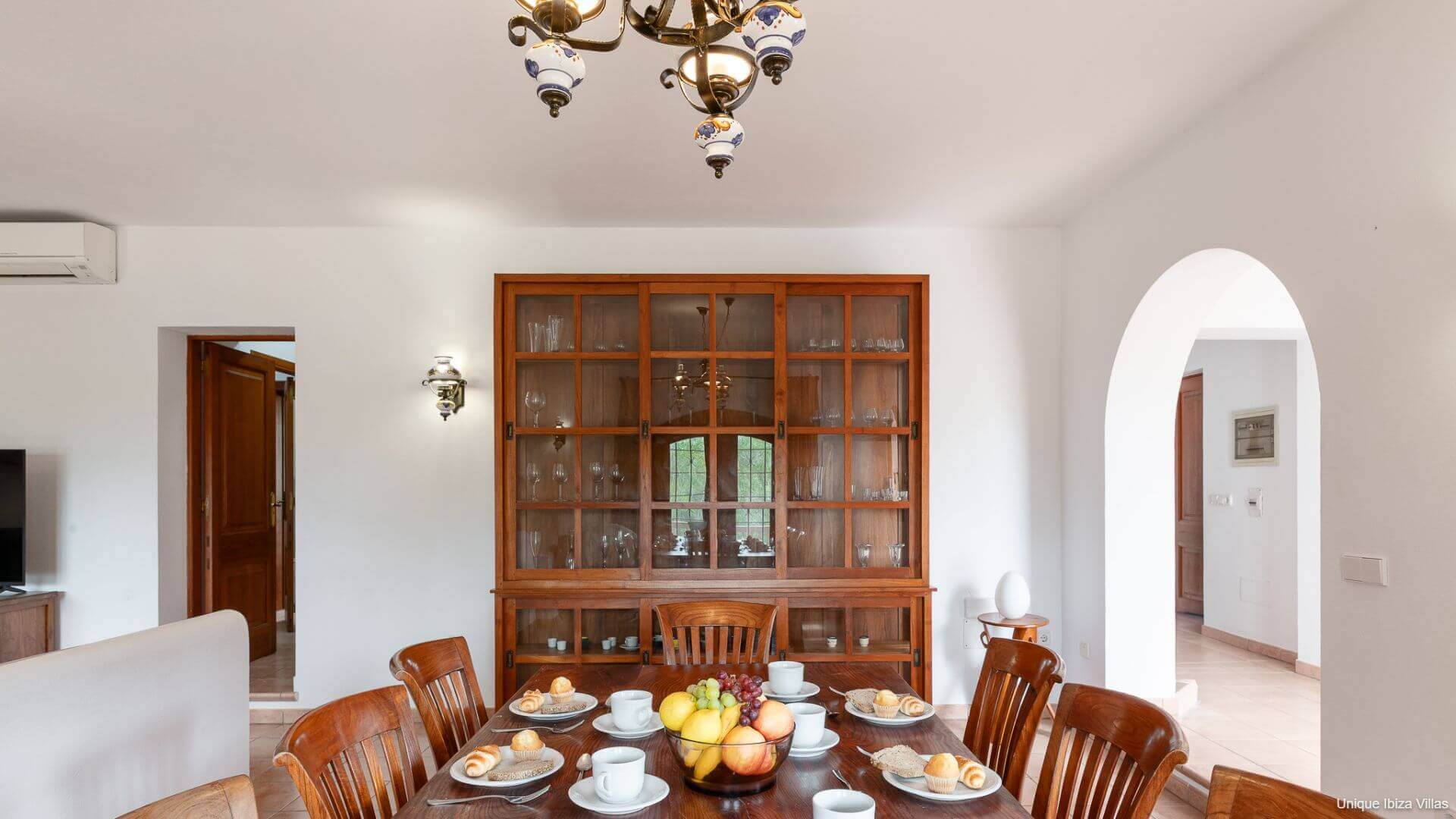 VILLA CAN BASSETES - 3 Bedrooms - Near Jesus/Ibiza Town 
