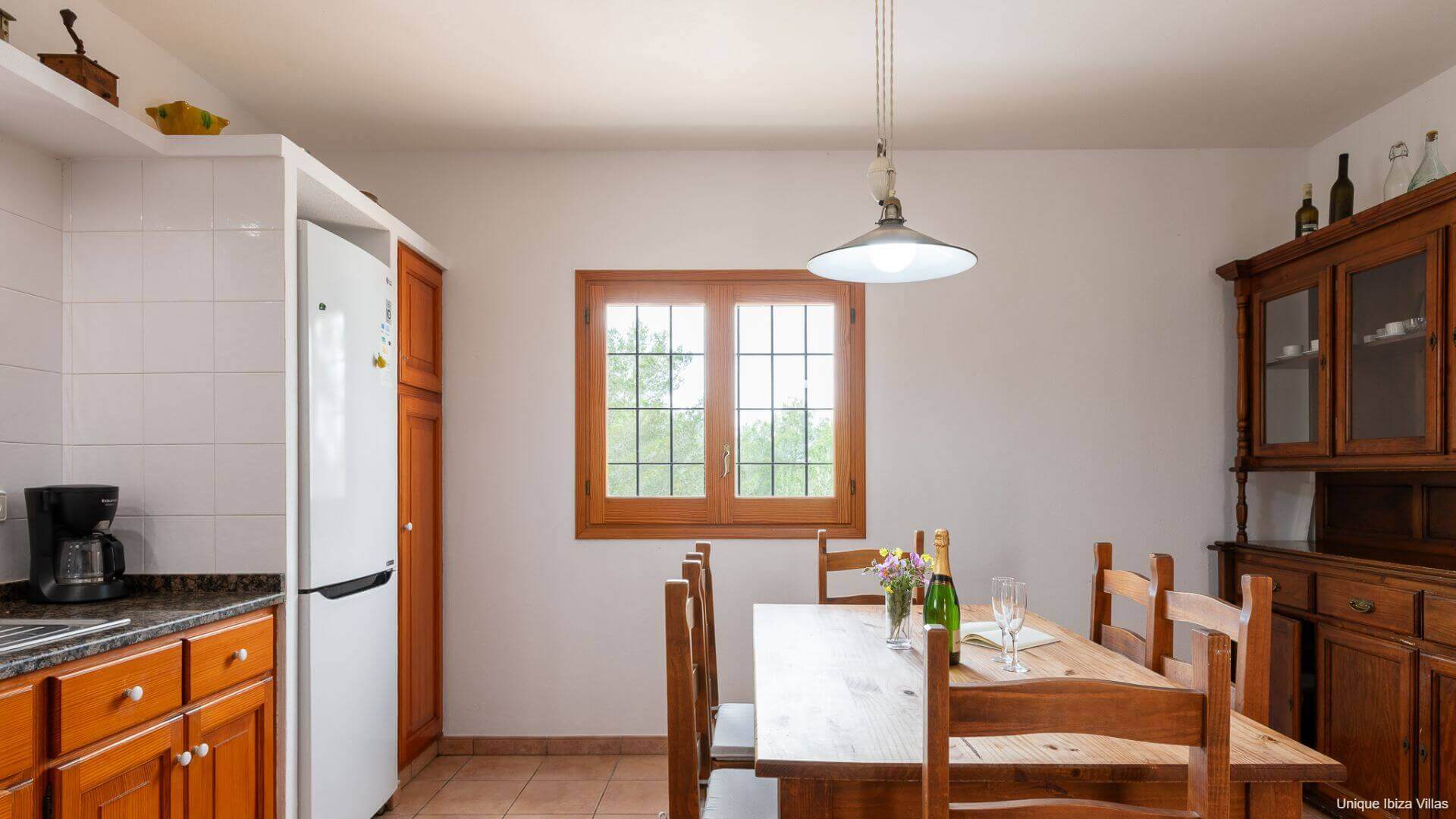 VILLA CAN BASSETES - 3 Bedrooms - Near Jesus/Ibiza Town 